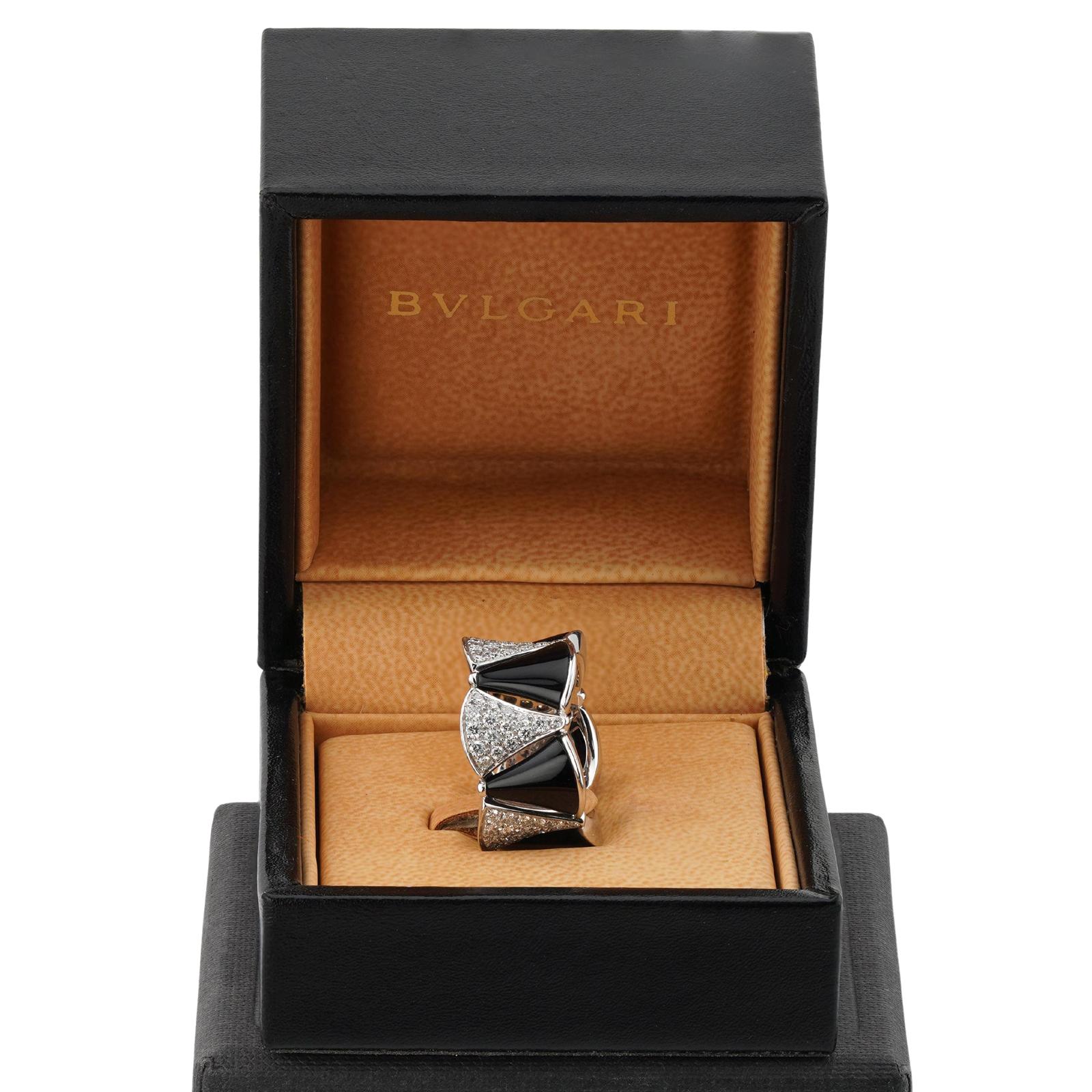 BVLGARI Diva's Dream Onyx Diamond 18k White Gold Ring In Excellent Condition For Sale In New York, NY