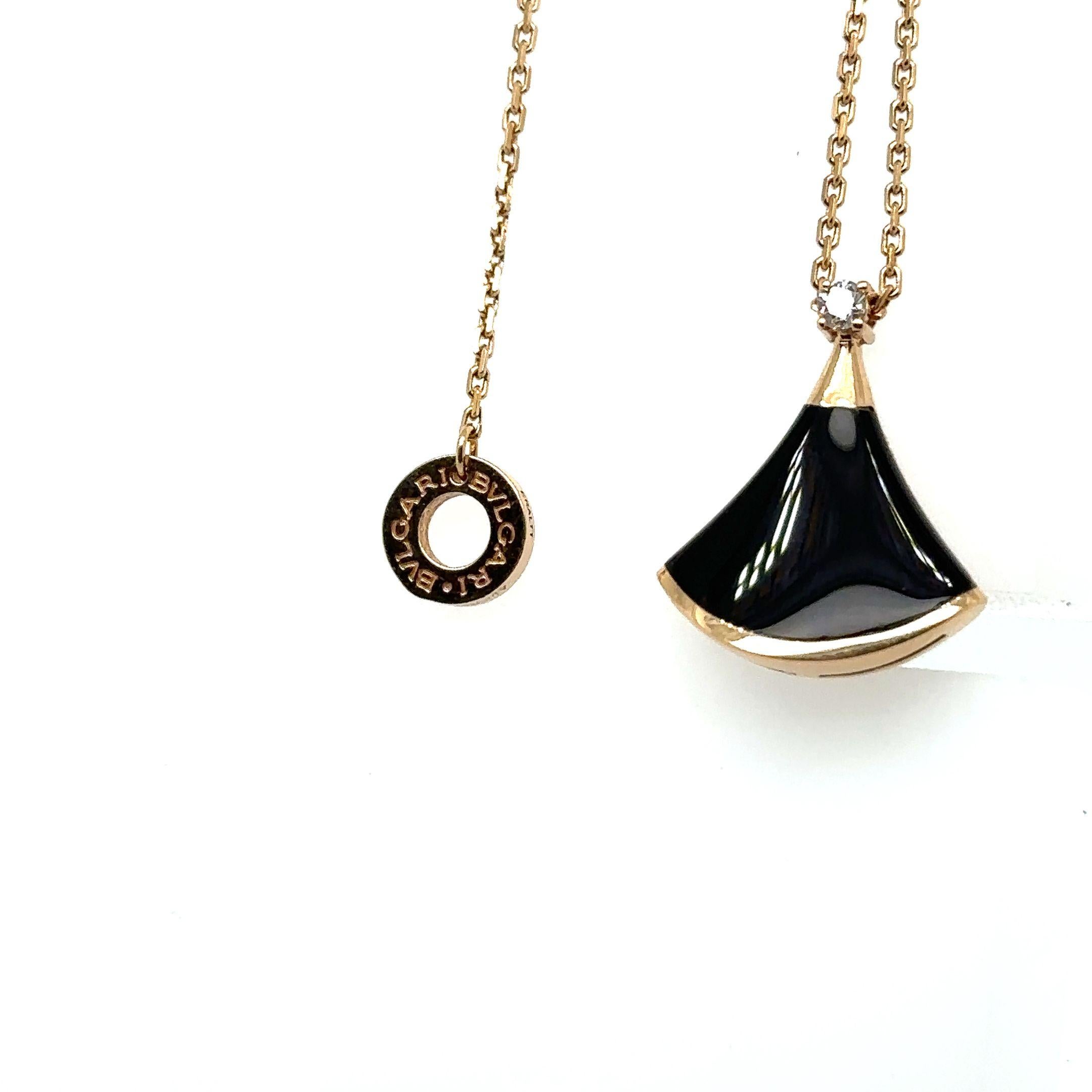 Bvlgari Divas' Dream Onyx & Diamant-Anhänger 0,03ct (Brillantschliff) im Angebot