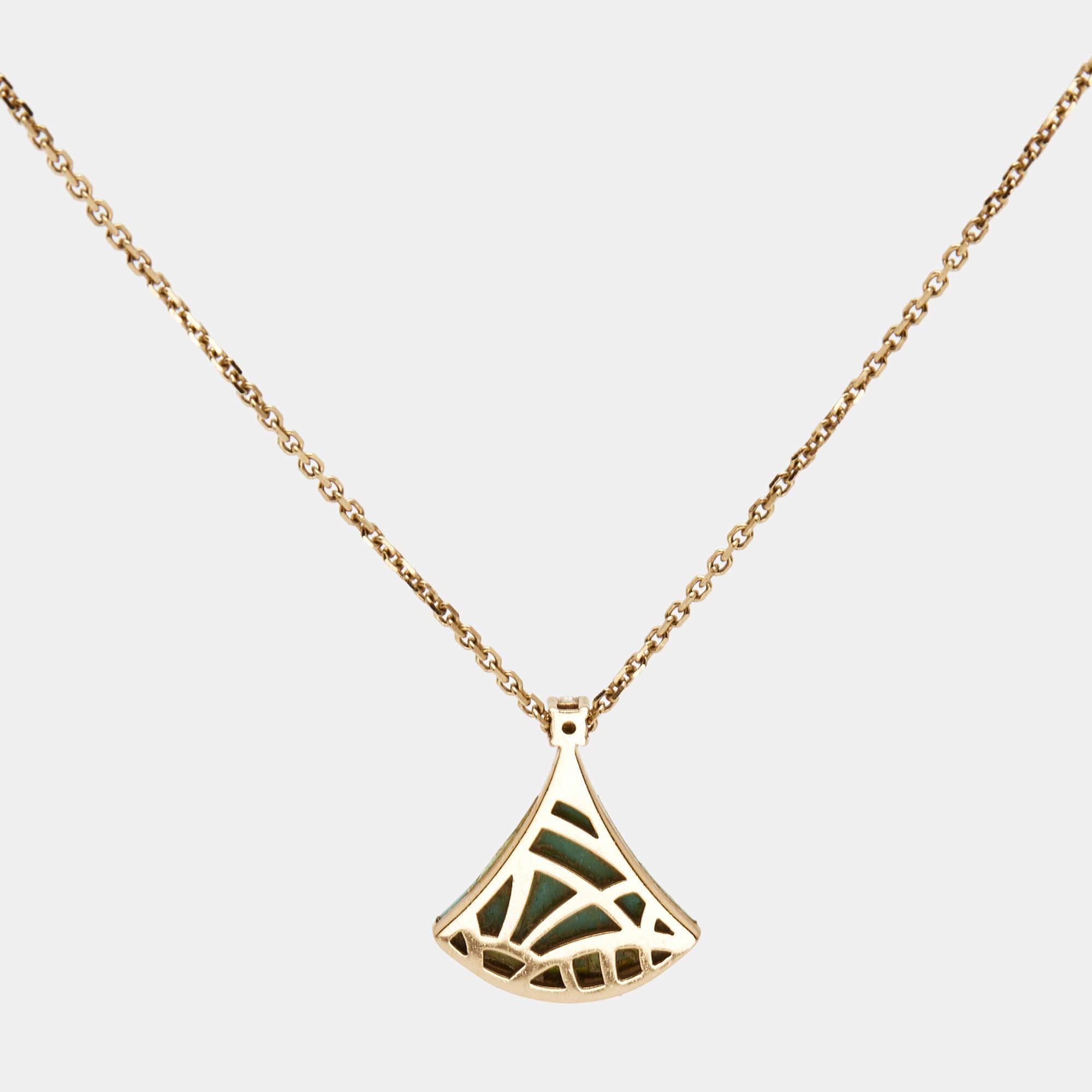 Bvlgari Divas' Dream Turquoise Diamond 18k Rose Gold Necklace In Good Condition In Dubai, Al Qouz 2