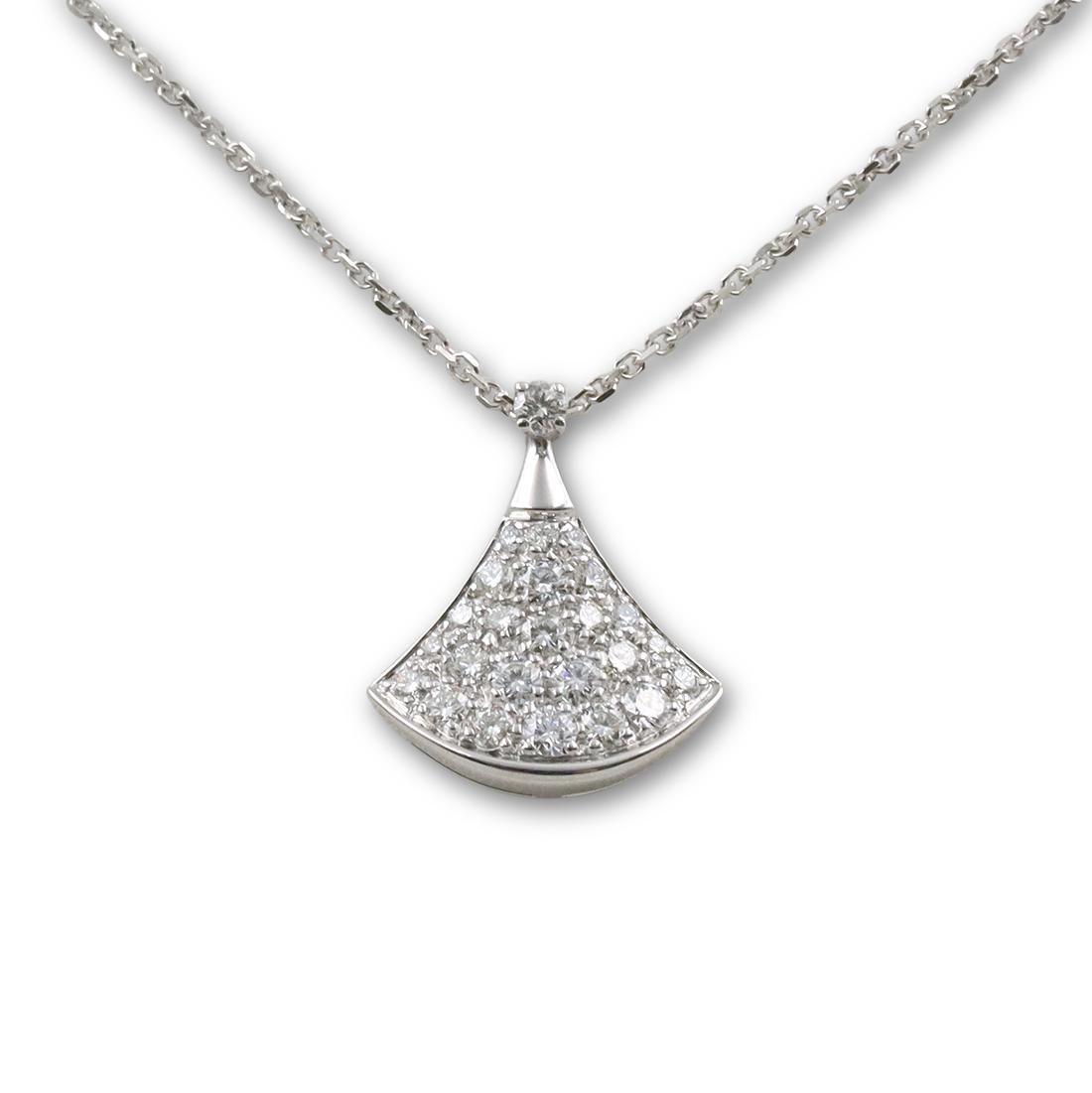 Women's or Men's Bvlgari Divas Dream White Gold Diamond Pendant Necklace