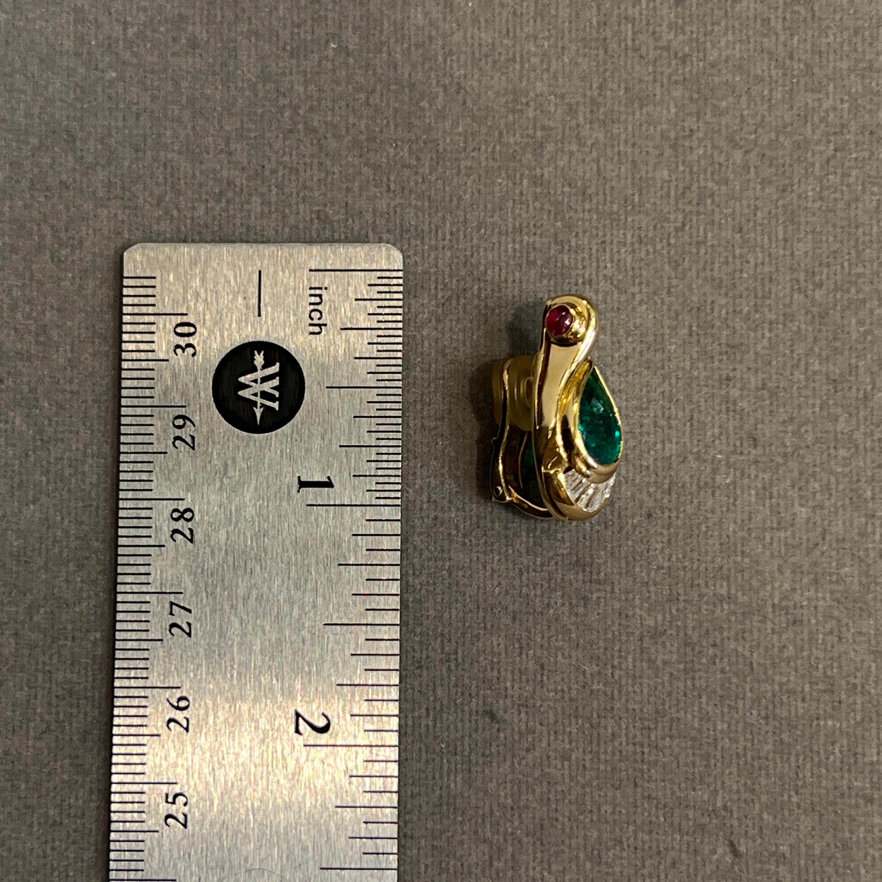 Bvlgari Emerald Earrings For Sale 2