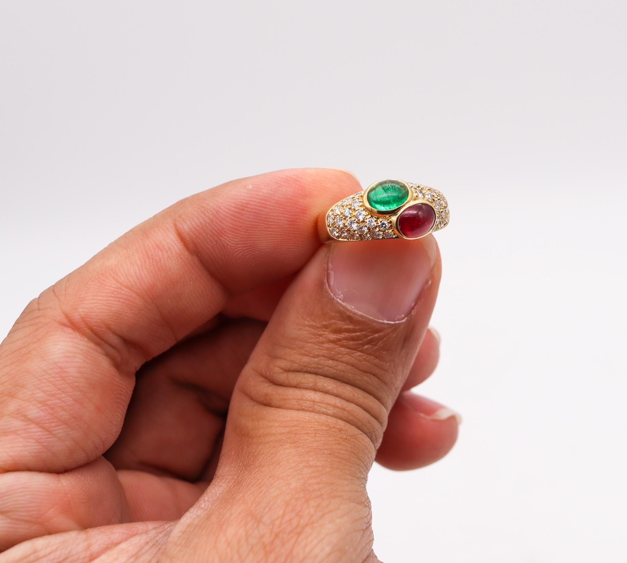 Bvlgari France Doppio Ring in 18kt Gold with 2.74 Ctw in Diamonds Emerald & Ruby In Excellent Condition For Sale In Miami, FL