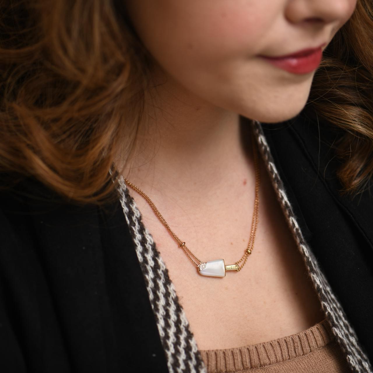 Uncut Bvlgari Gelati Diamond Mother of Pearl 18k Rose Gold Pendant Necklace