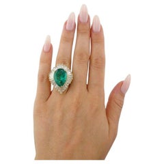 Bvlgari GIA Certified 6 Carat Colombian Emerald Diamond Ring