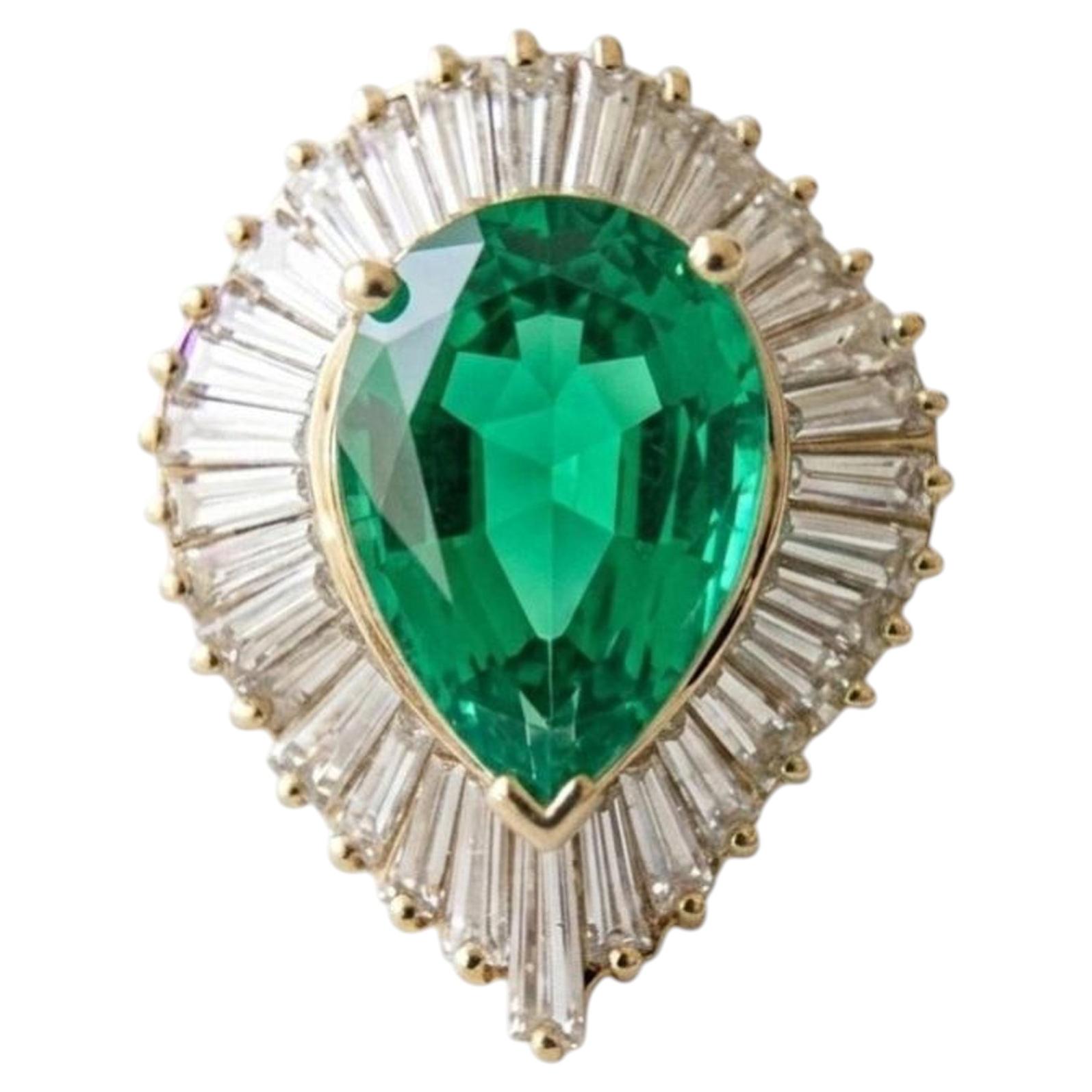 Pre-owned Bulgari Bvlgari Gia Certified 6 Carat Colombian Emerald Diamond Ring In Green