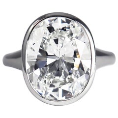 Bulgari GIA Certified 6.50 Ct H VS1 Oval Brilliant Cut Platinum Solitaire Ring