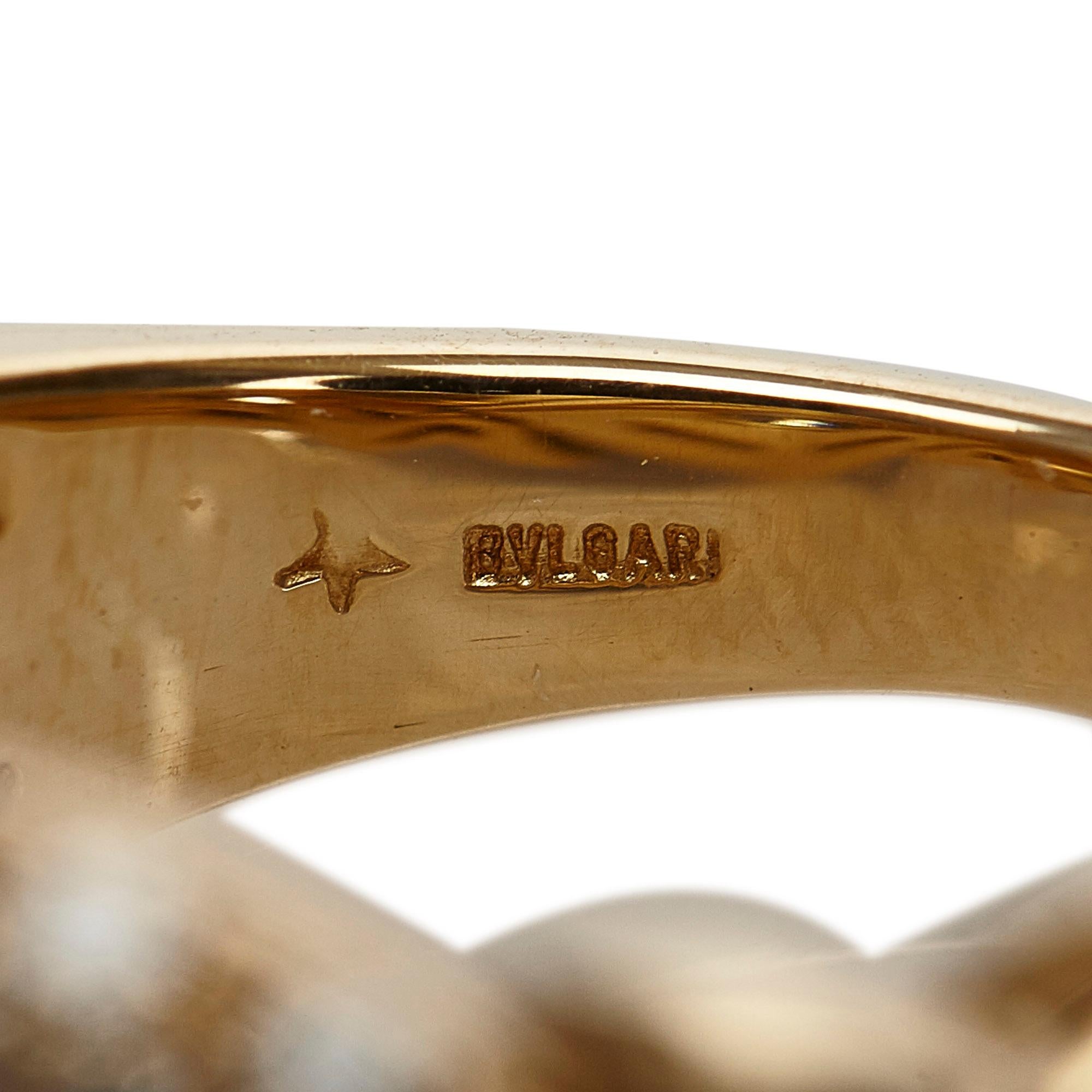 Bvlgari Gold 18K Yellow Gold Metal 18K Diamond Ring Italy w/ Box In Good Condition For Sale In Orlando, FL
