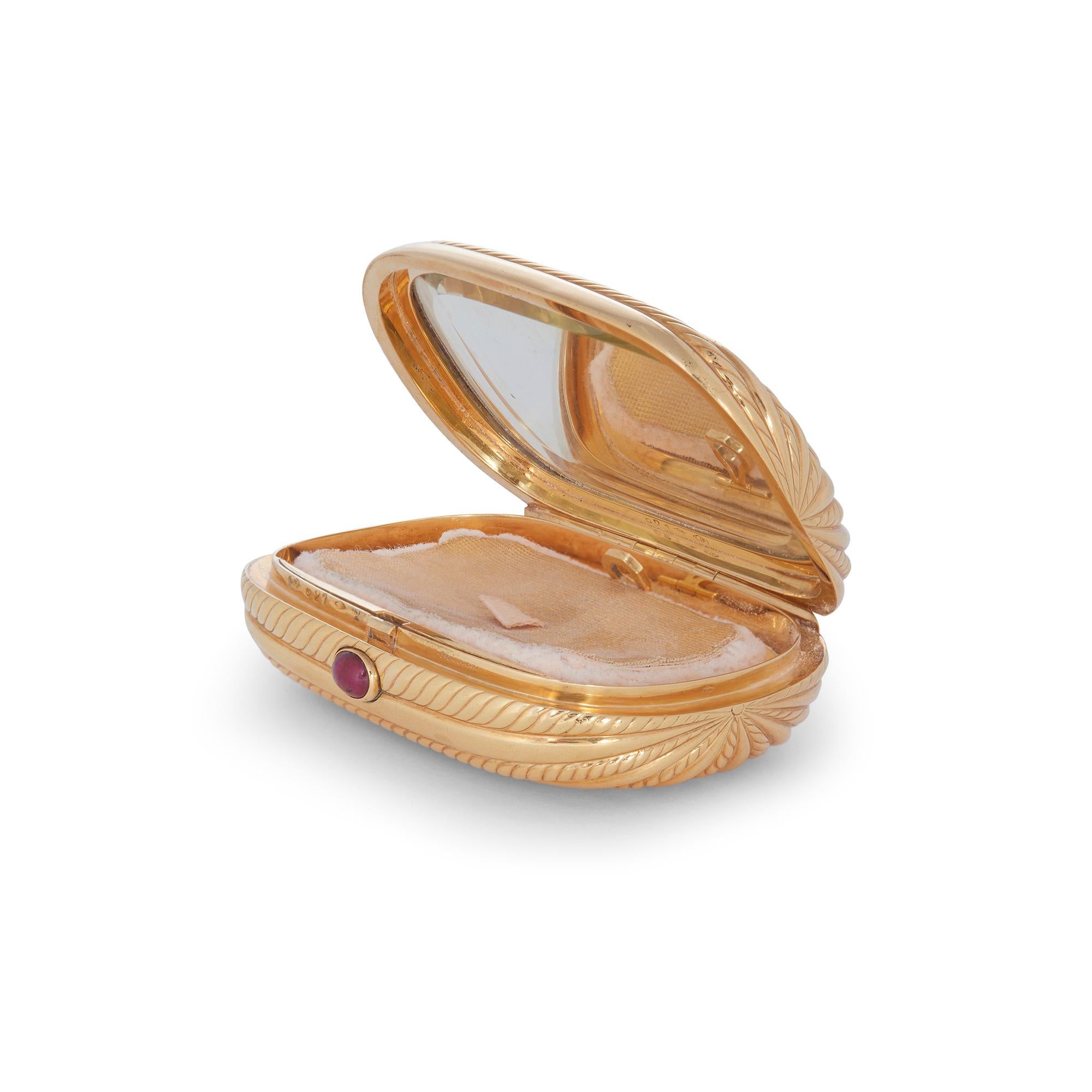 Bvlgari Gold and Ruby Compact Case, circa 1960s In Excellent Condition In New York, NY