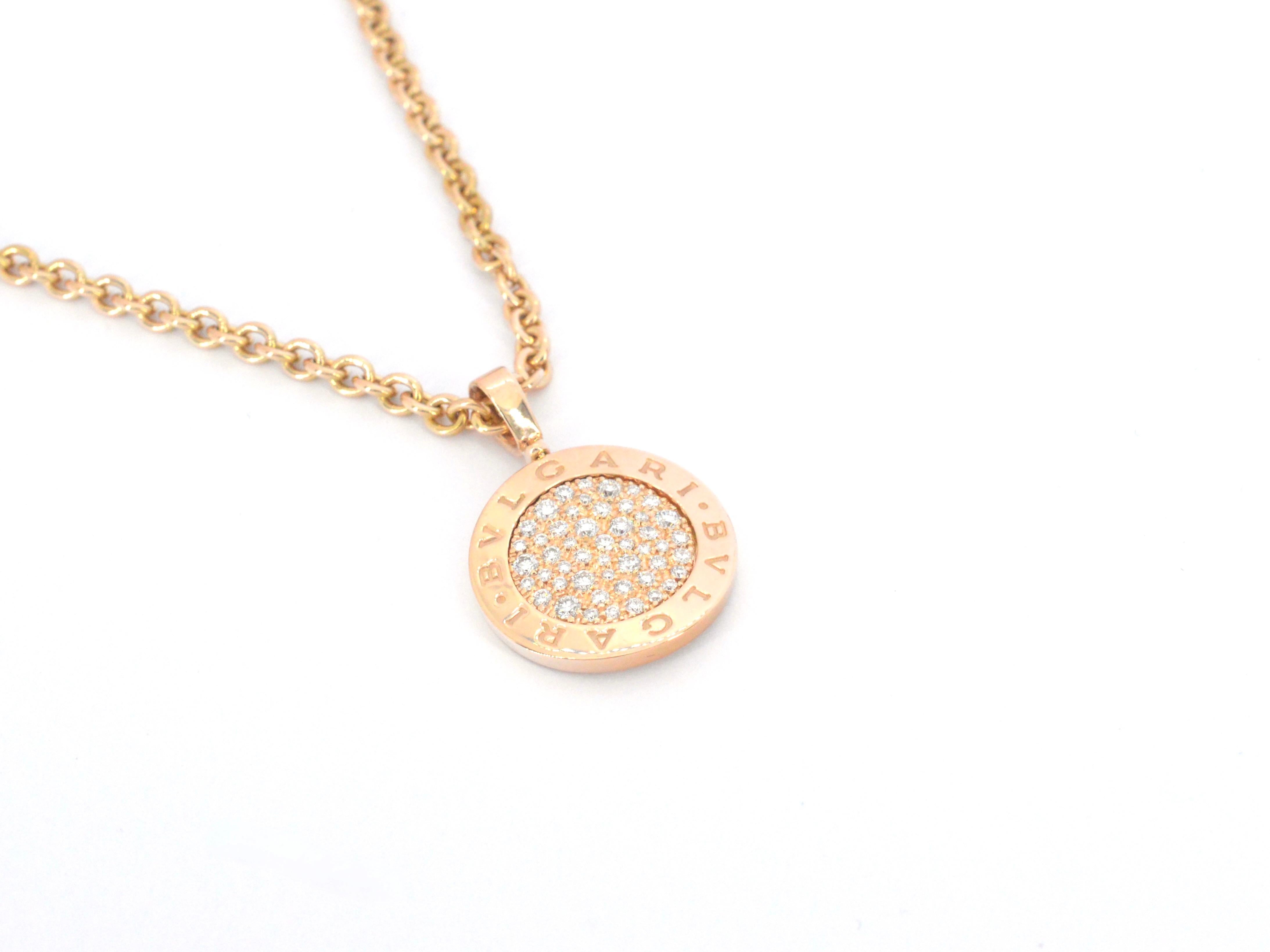 Bvlgari - Gold Bvlgari necklace with diamonds For Sale 6