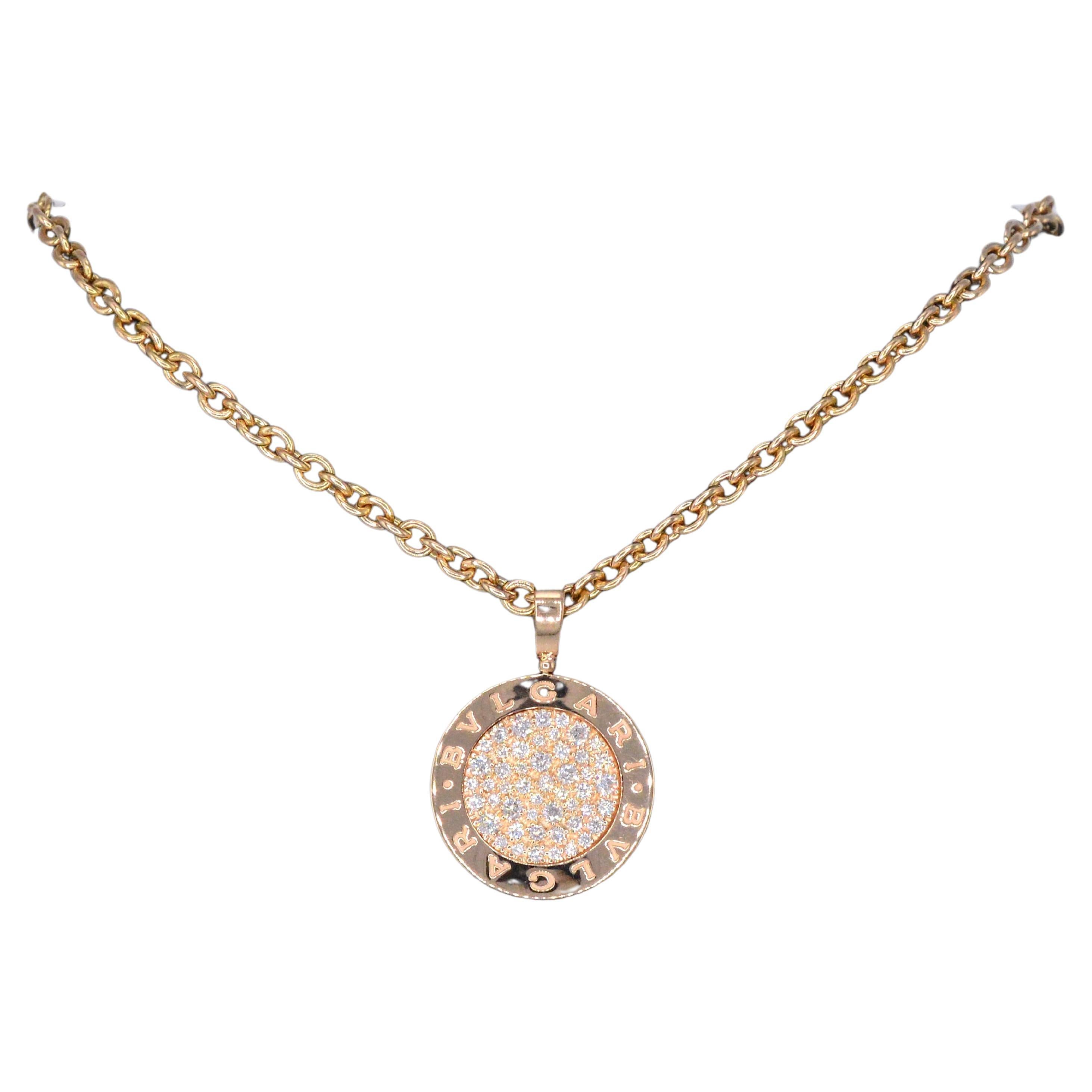 Bvlgari - Gold Bvlgari necklace with diamonds For Sale