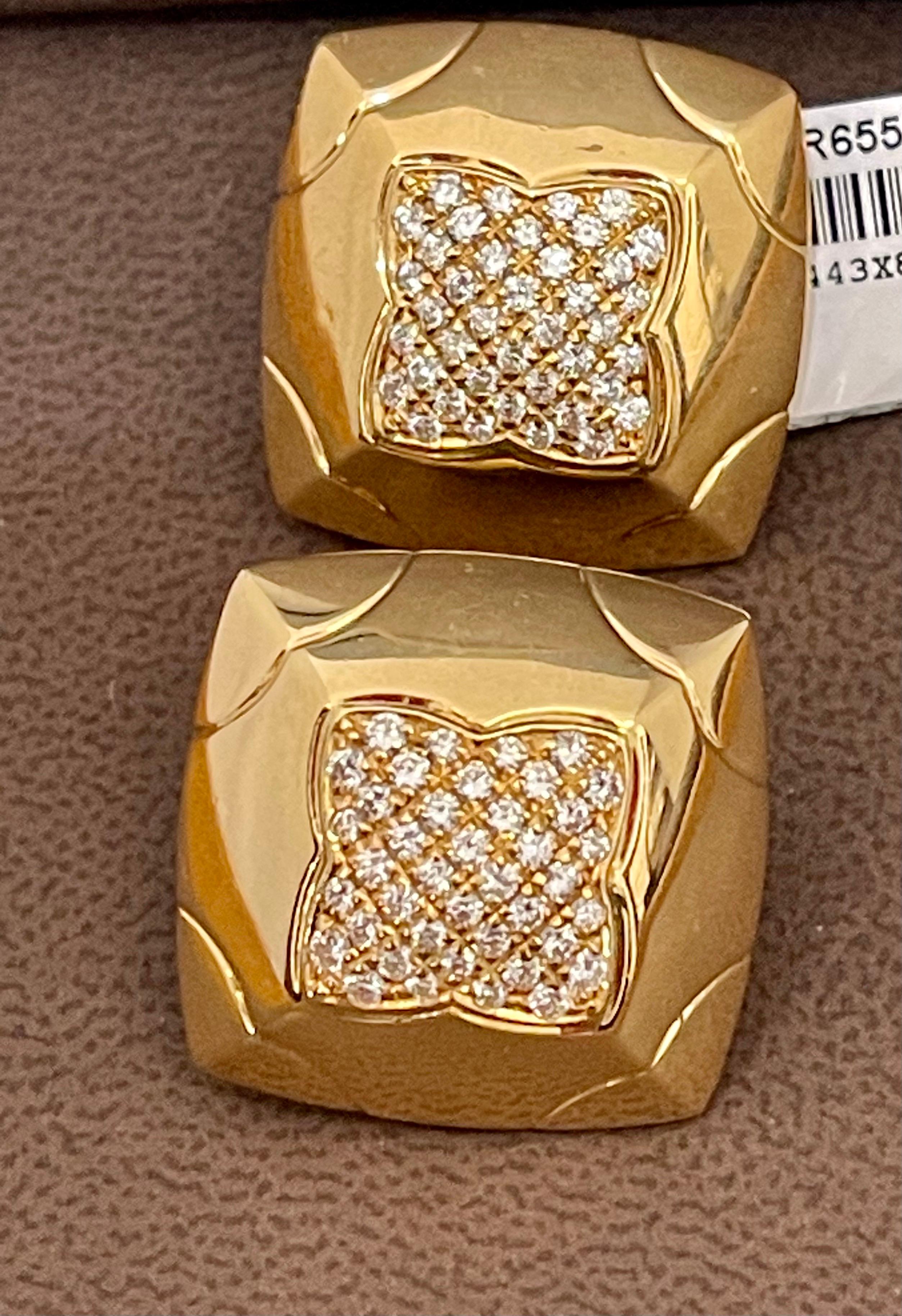 Round Cut Bvlgari Gold & Pavé Diamonds Large Pyramid Stud Earrings 18 K Yellow Gold