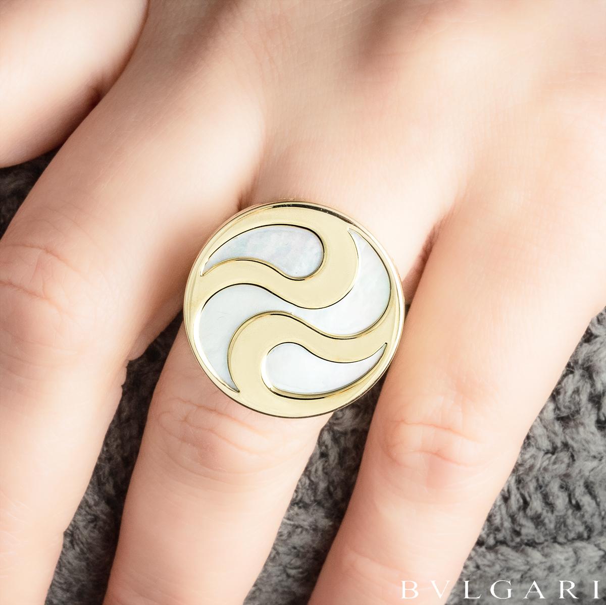 Bvlgari Gold & Steel Optical Mother of Pearl Spinning Ring Size 51 For Sale 1