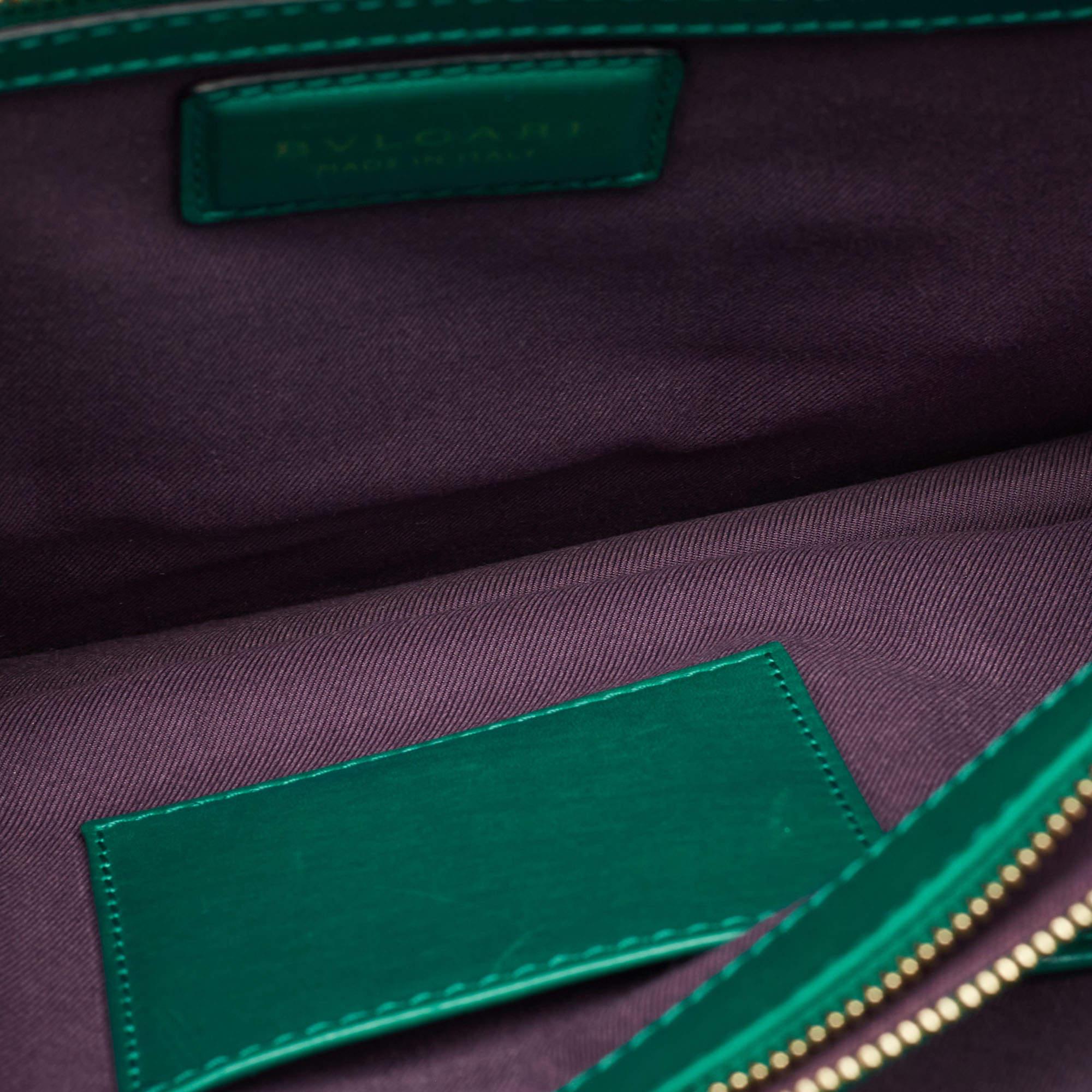 Bvlgari Green Leather Large Serpenti Forever Shoulder Bag For Sale 10