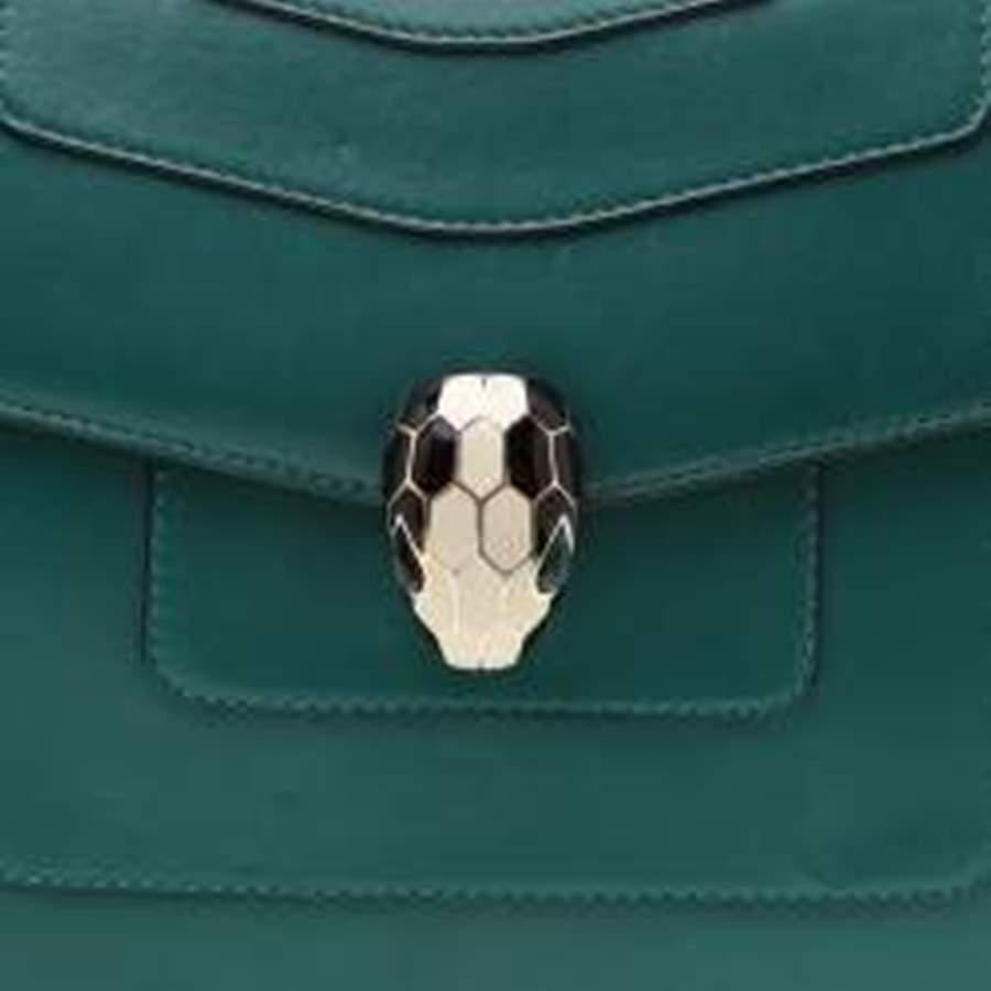 Bvlgari Green Leather Serpenti Forever Chain Flap Shoulder Bag In Good Condition In Dubai, Al Qouz 2