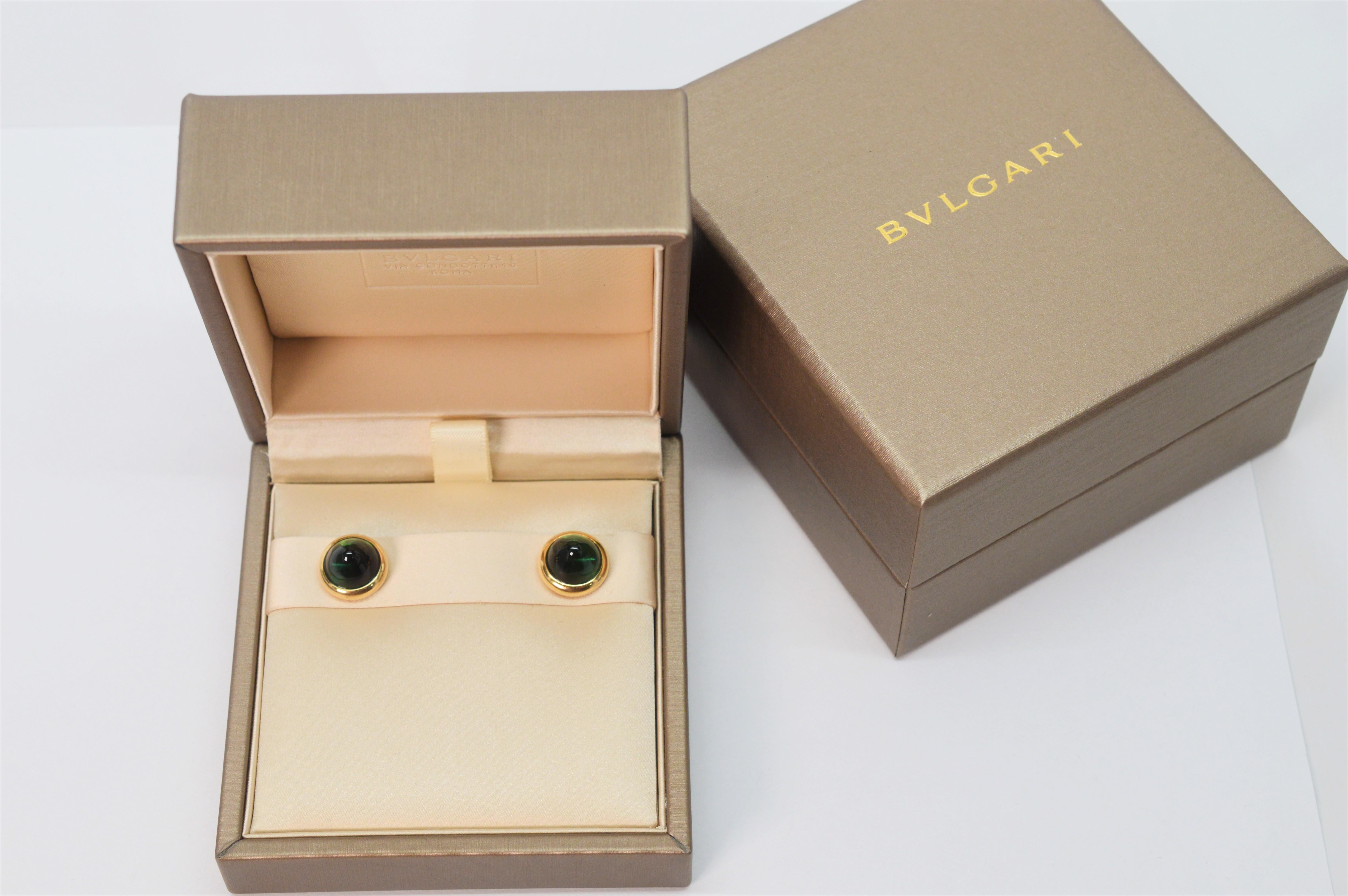 Bvlgari Green Tourmaline Pyramid Cabochon Yellow Gold Stud Earrings For Sale 1