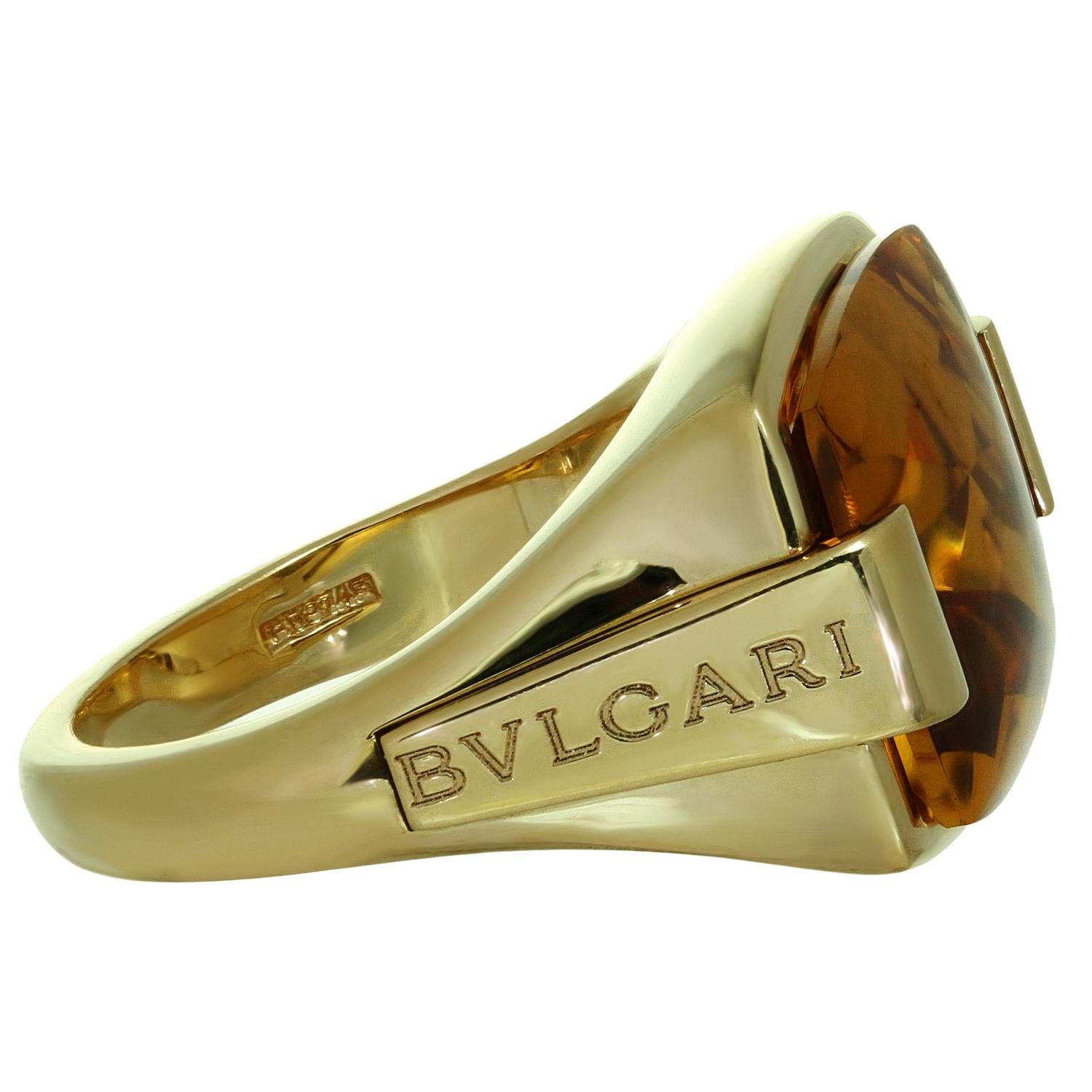 BVLGARI Groovy Metropolis Citrin Ring aus 18 Karat Gelbgold  im Zustand „Hervorragend“ im Angebot in New York, NY