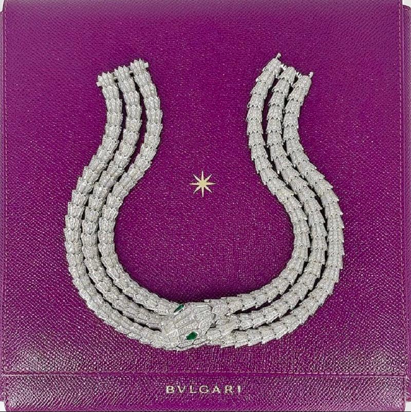 BVLGARI High Jewelry Serpenti Necklace In Excellent Condition For Sale In New York, NY