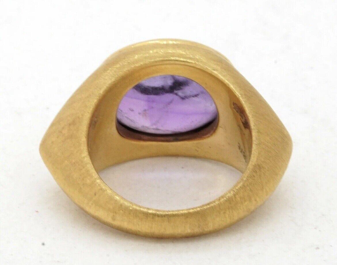 Women's or Men's Bvlgari Italy 18k Yellow Gold & Carved Amethyst Intaglio Horse Ring Vintage Rare