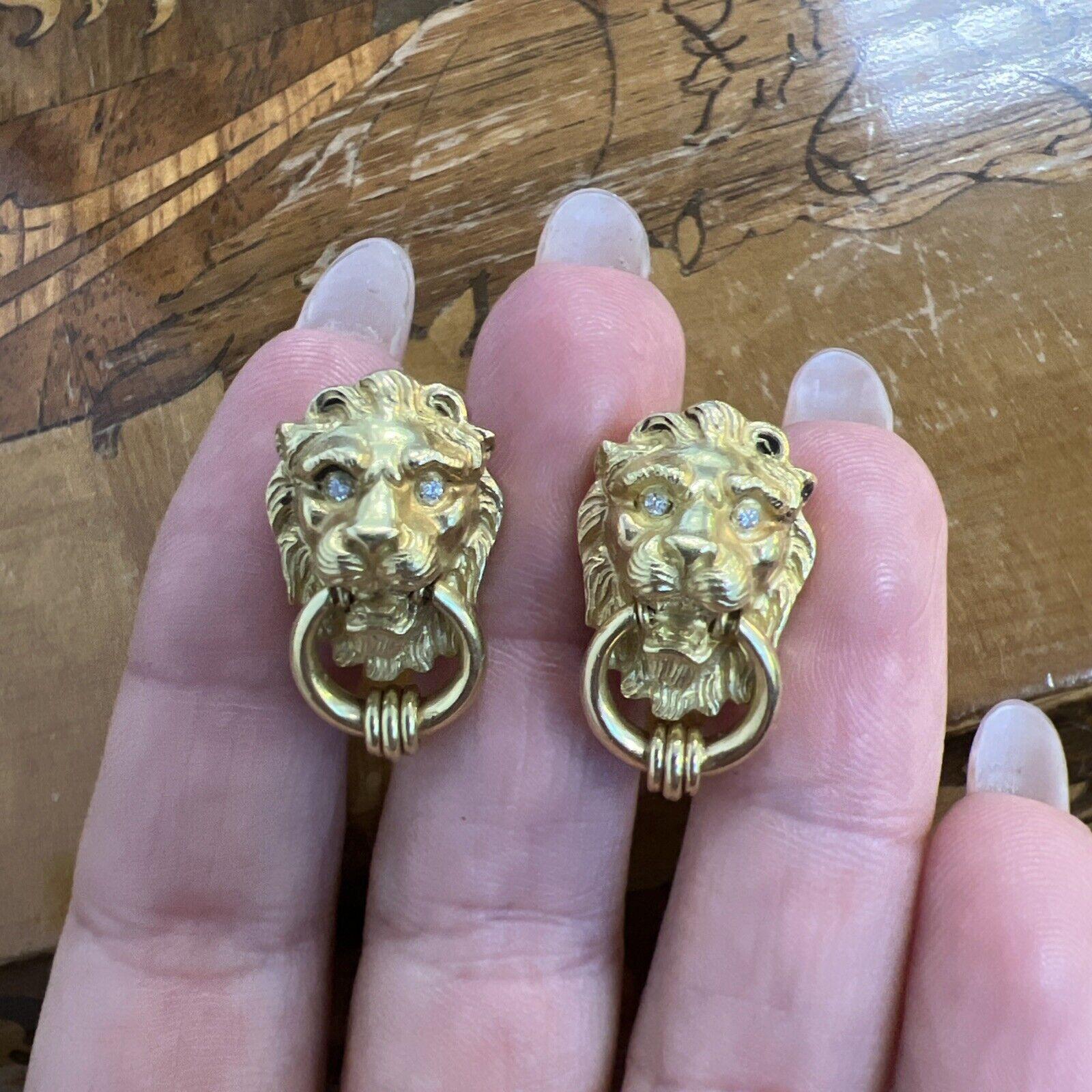 BVLGARI ITALIA Pendientes aldaba de puerta de oro amarillo de 18k y diamantes Vintage años 60 Raro en Excelente estado para la venta en Beverly Hills, CA
