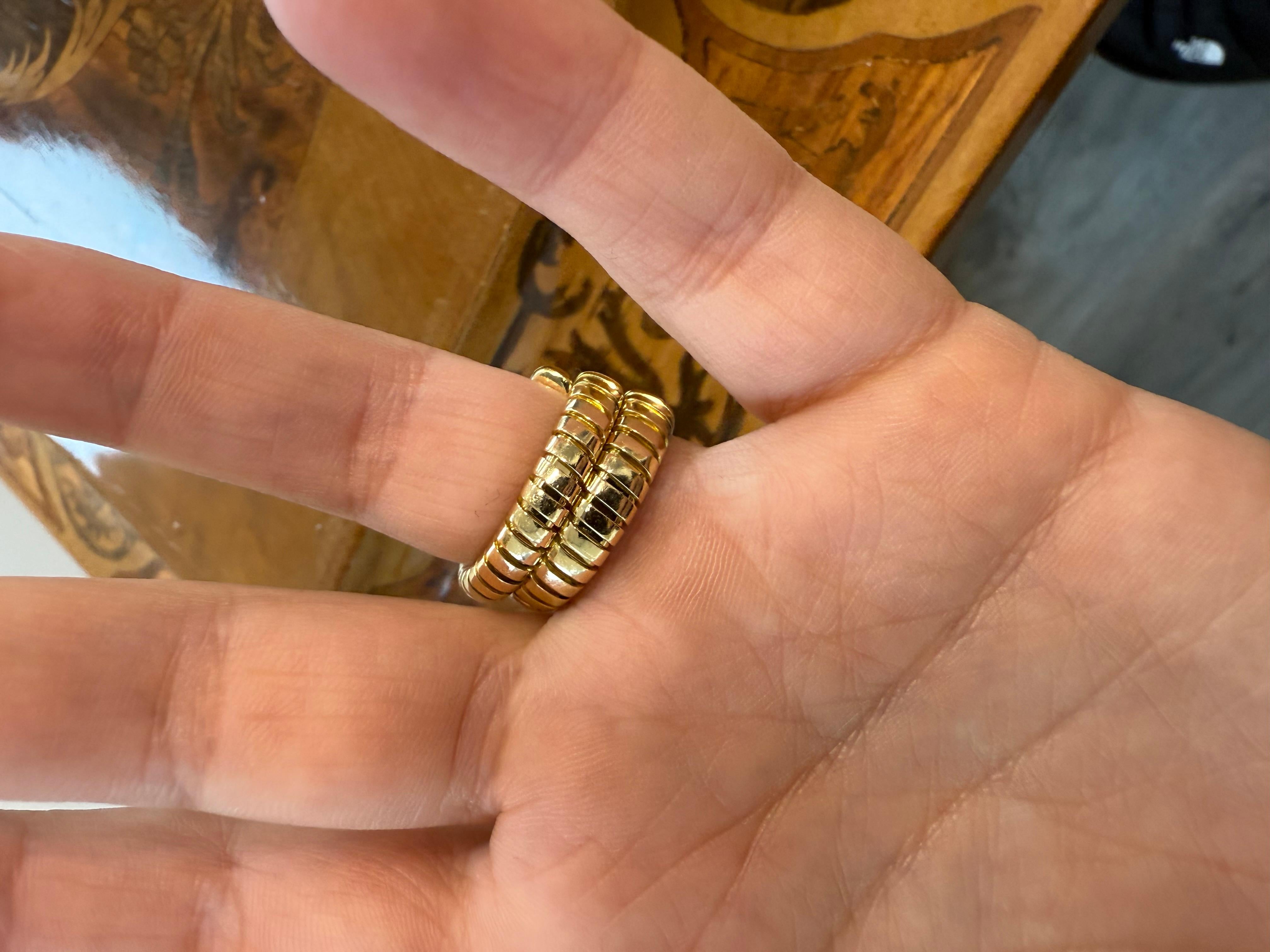 BVLGARI ITALY 18k Yellow Gold & Diamond Tubogas Snake Ring Vintage 1980s 3