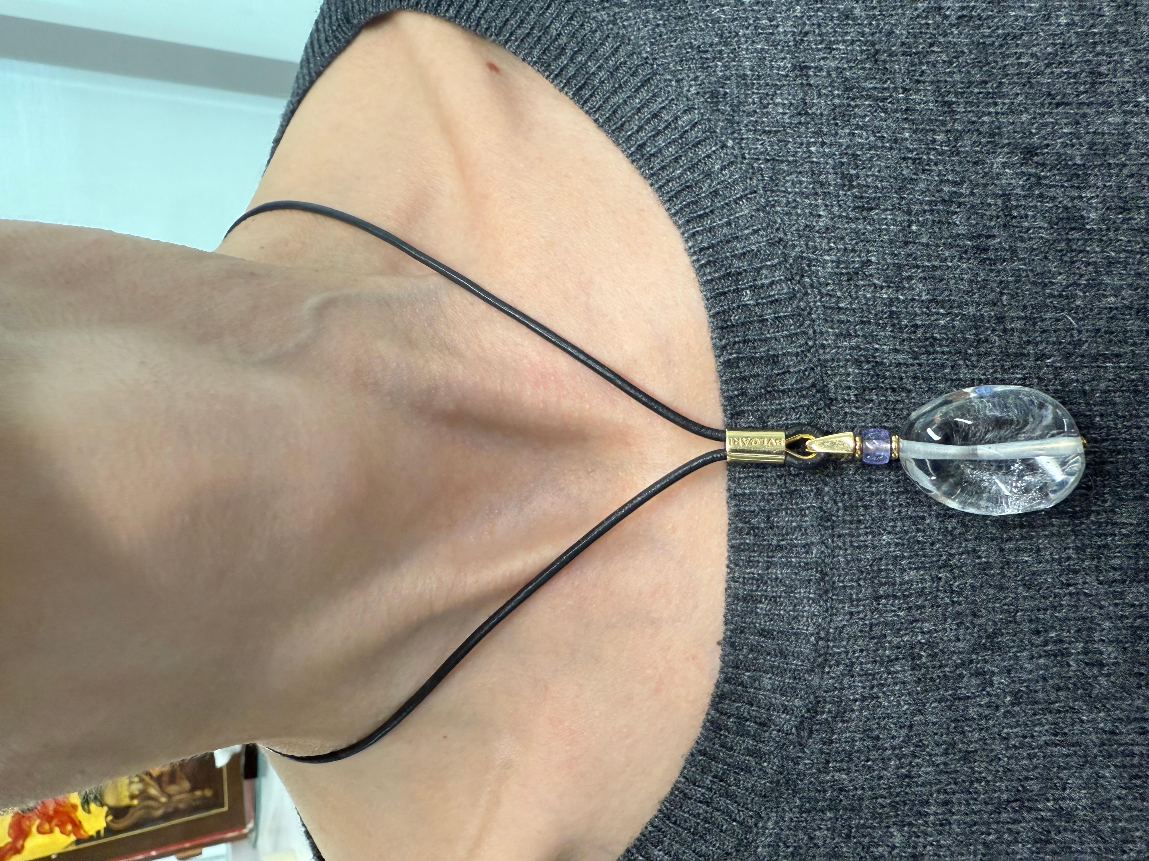 BVLGARI ITALY Collier en or jaune 18k, cuir, améthyste et cristal de roche 1980 en vente 4