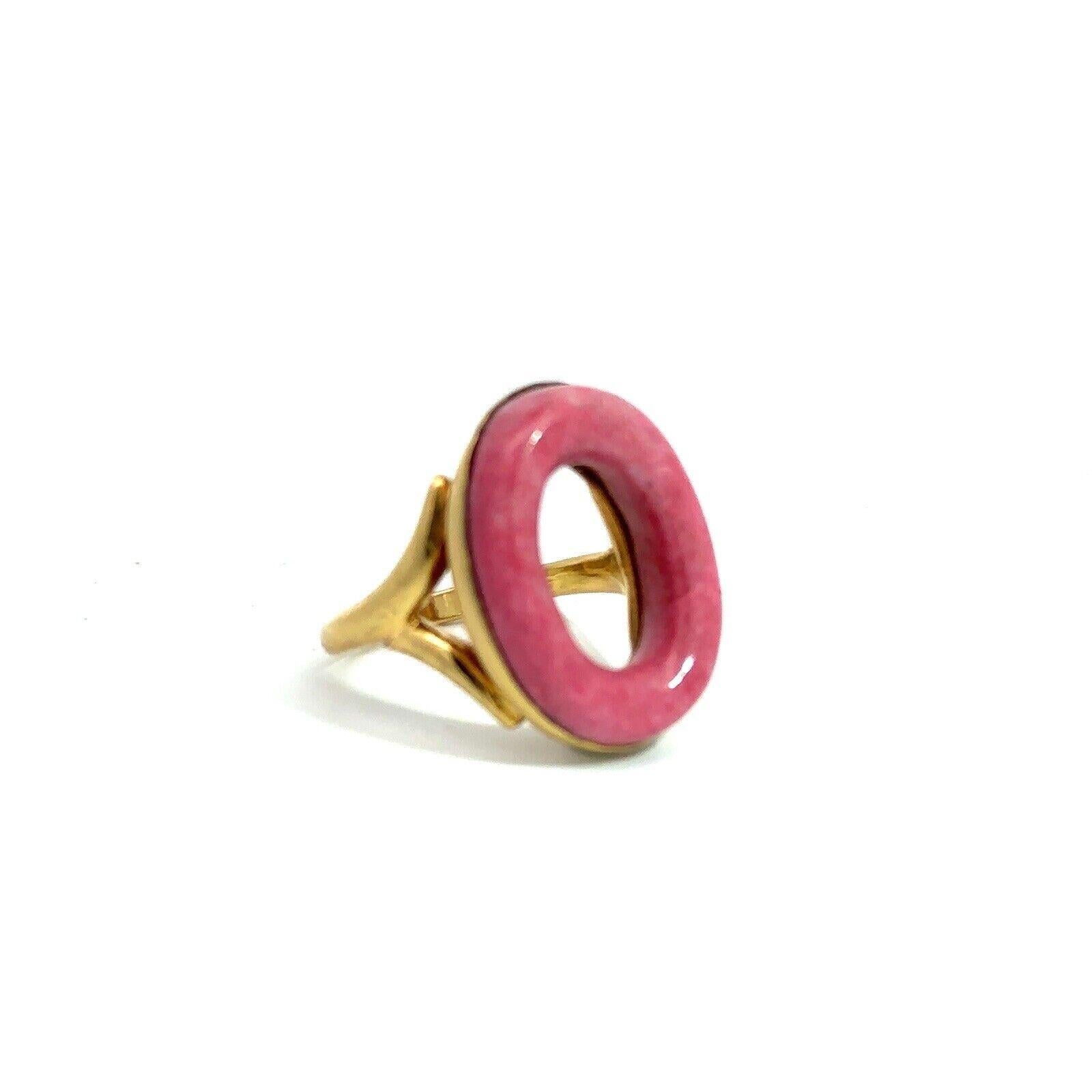 Bvlgari Italy 18k Yellow Gold & Rhodochrosite Circle Ring Circa 1970s Vintage


Here is your chance to purchase a beautiful and highly collectible designer ring.  Truly a great piece at a great price! 

Details:
Size : 7/8