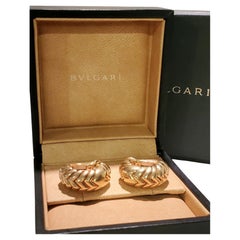 BVLGARI ITALY 18k Yellow Gold Spiga Collection Earrings w/Box Circa 1980s