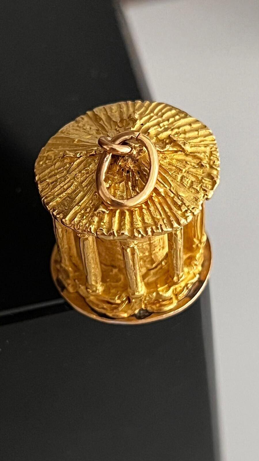 BVLGARI ITALY 18k Yellow Gold Temple of Vesta Charm Pendant Vintage 1970s 2