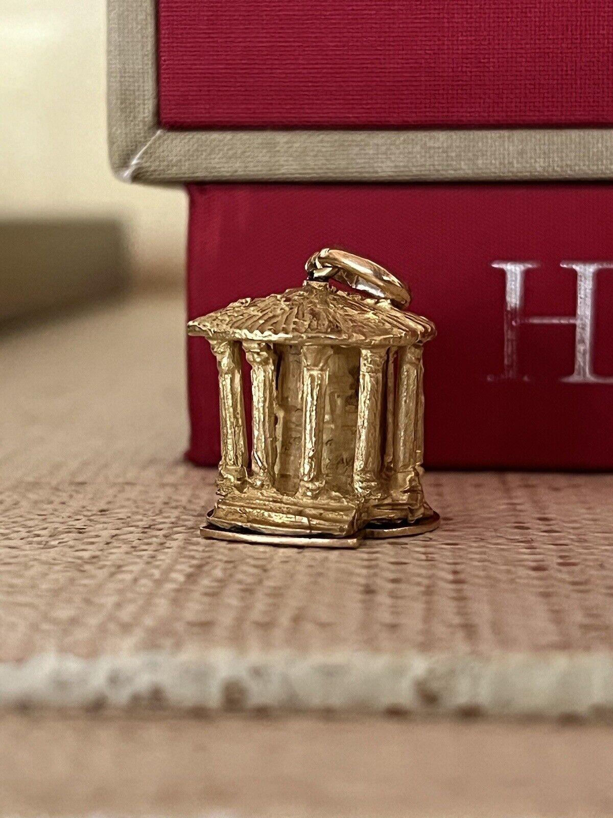 BVLGARI ITALY 18k Yellow Gold Temple of Vesta Charm Pendant Vintage 1970s 3