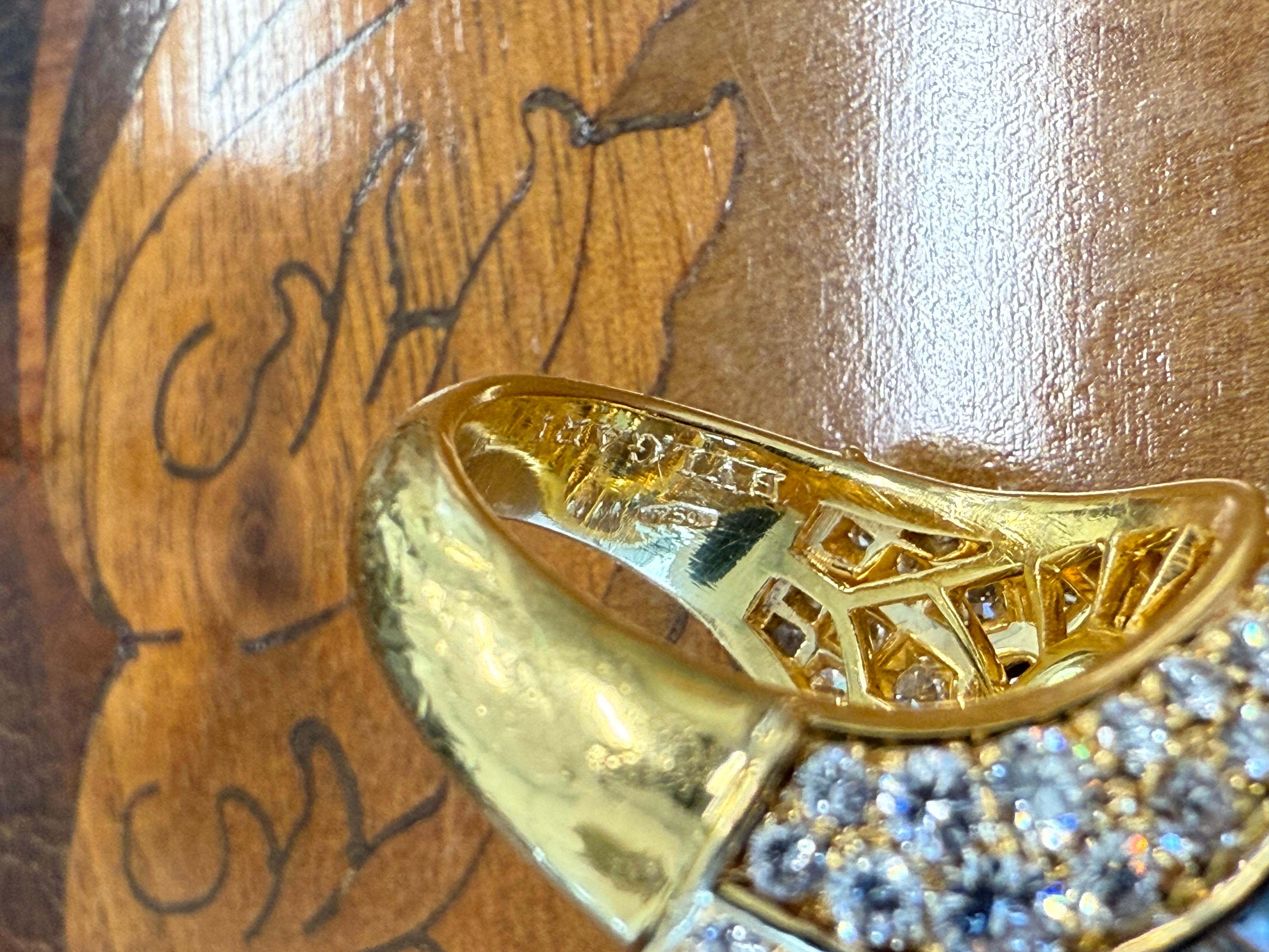 BVLGARI Italy 18k Yellow Gold, Yellow Sapphire, Aquamarine & Diamond Ring 1970s in vendita 7
