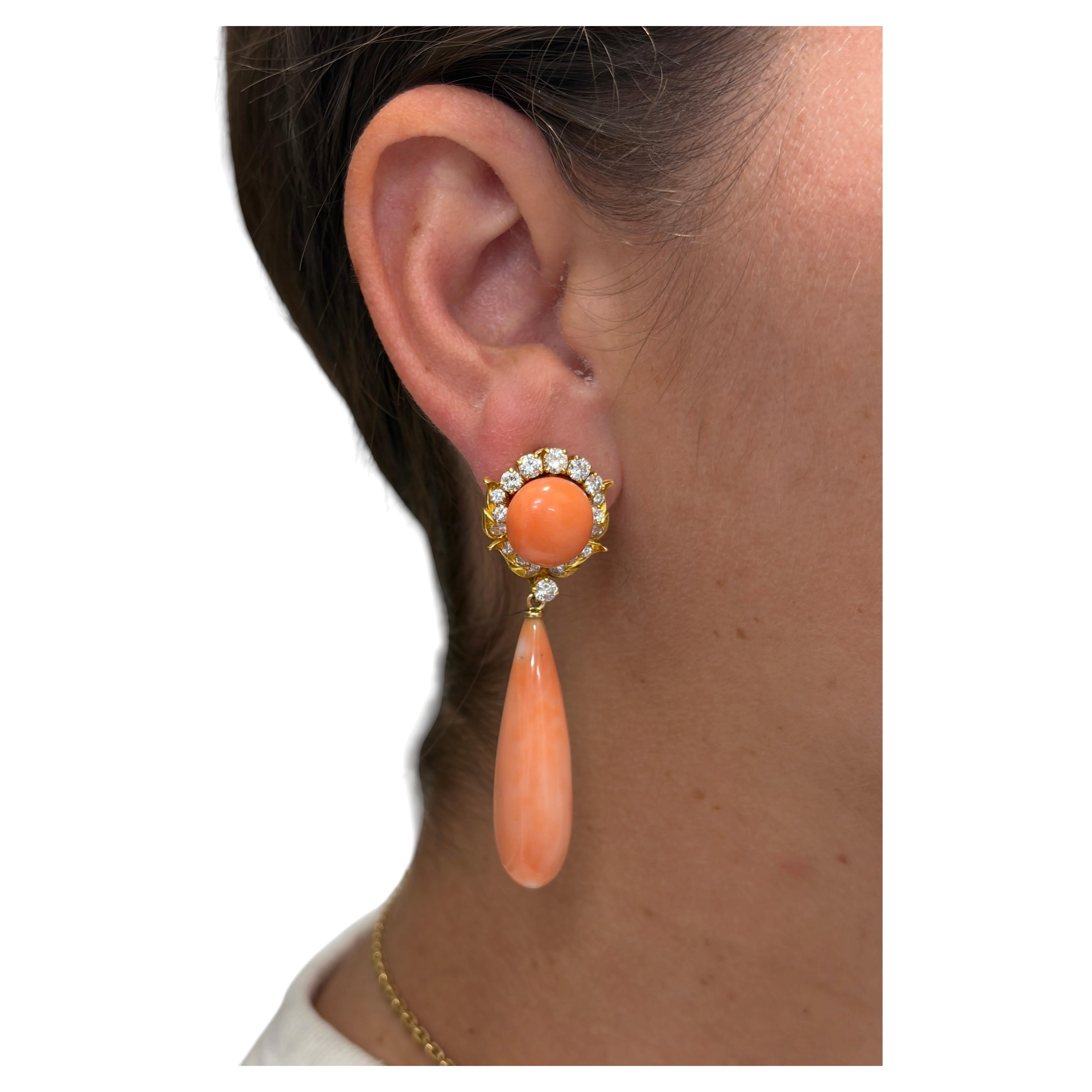 BVLGARI ITALIA 18k YG, Coral Piel de Ángel y Diamantes Pendientes Gota Día Noche Años 60