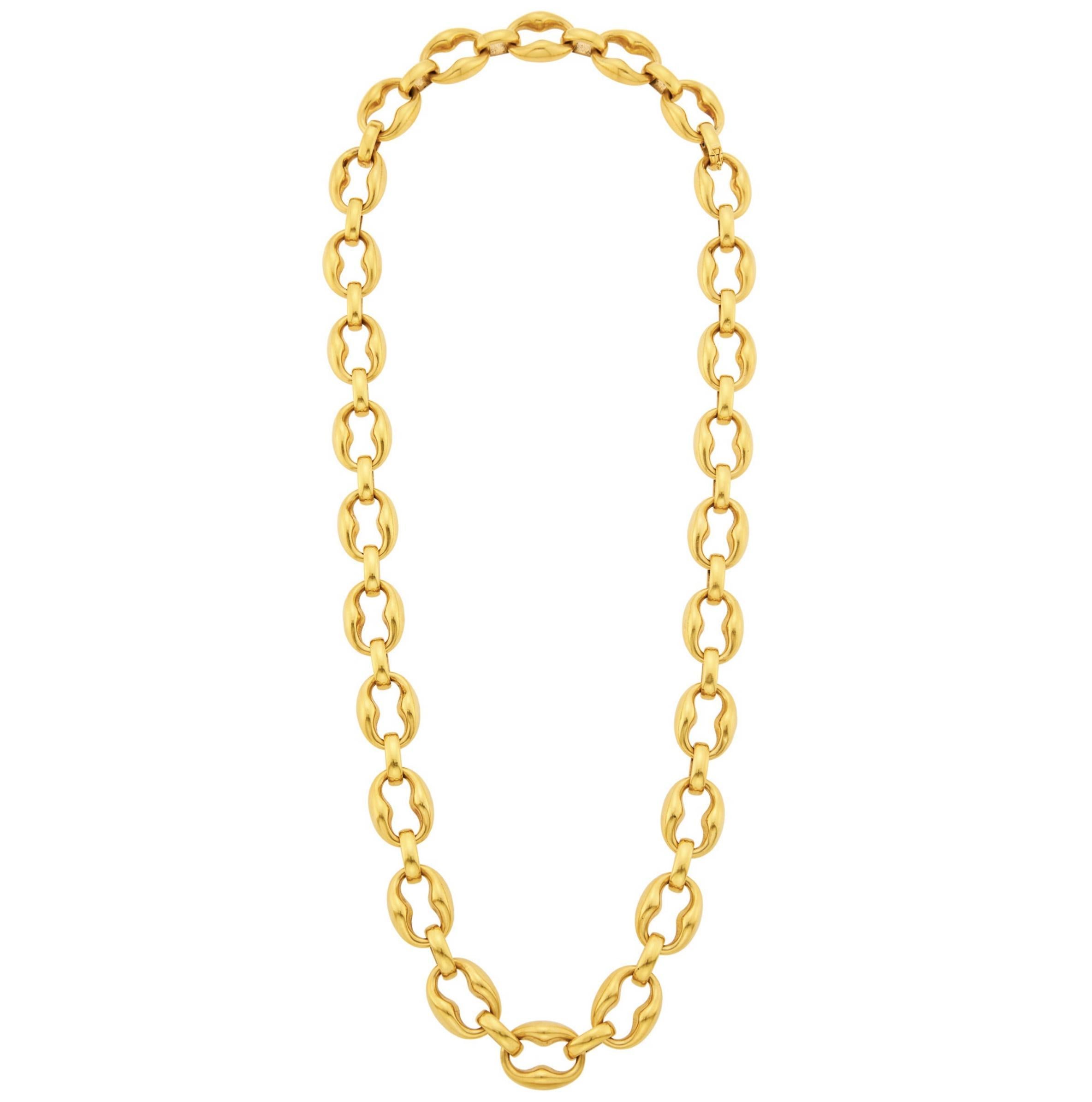 Bvlgari - Combinaison long collier/bracelet à maillons en or 18 carats

Détails :
Or 18k, signé Bvlgari, Made in Italy, détachable en collier plus court et en bracelet.
Poids : 280,2 grammes
Longueurs 35, 28 et 6 1/2 pouces.

En excellent état.