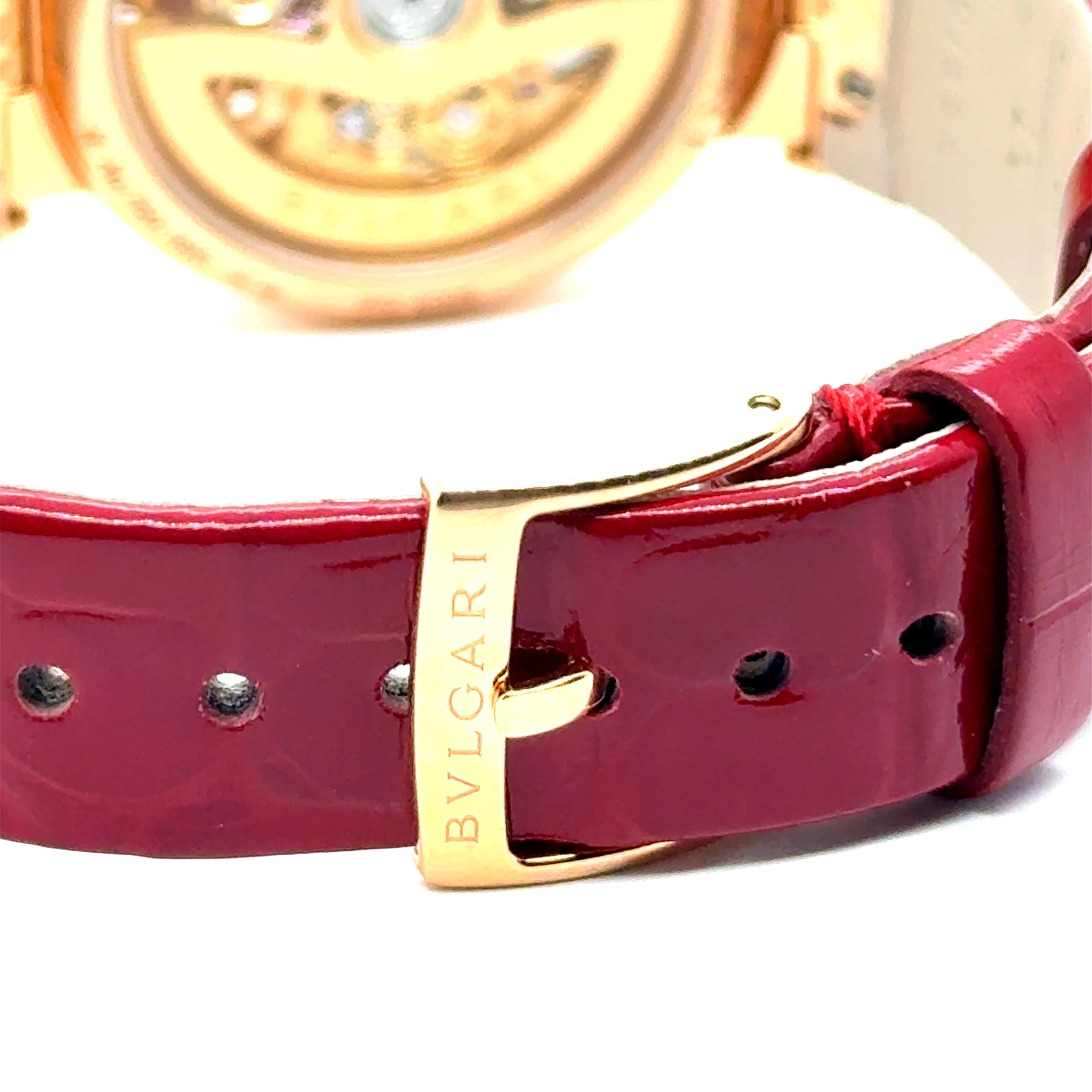 Bvlgari LVCEA Watch with Diamonds in 18 Karat Rose Gold For Sale 10