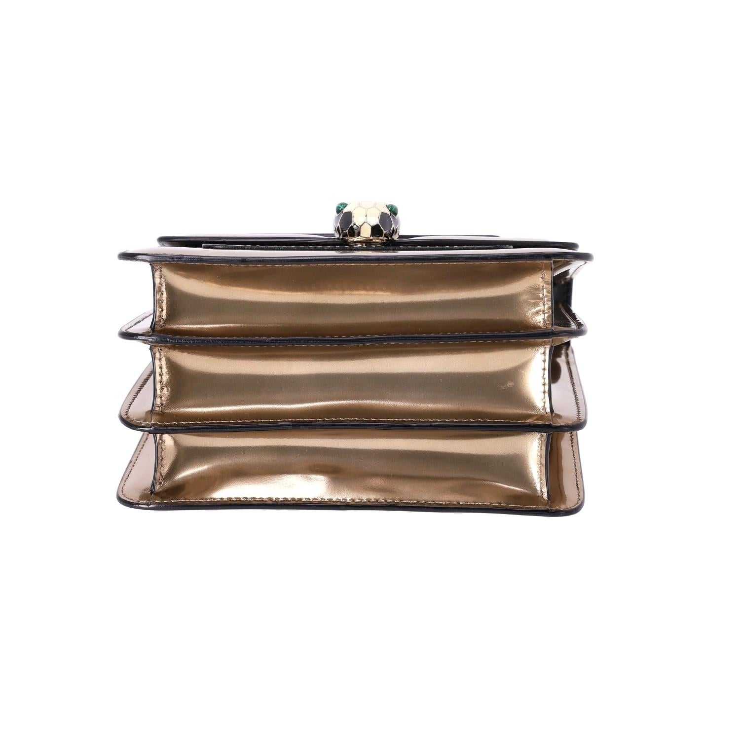 Bvlgari Metallic Leder Serpenti Forever Top Handle Tasche mit Markenspiegel 1