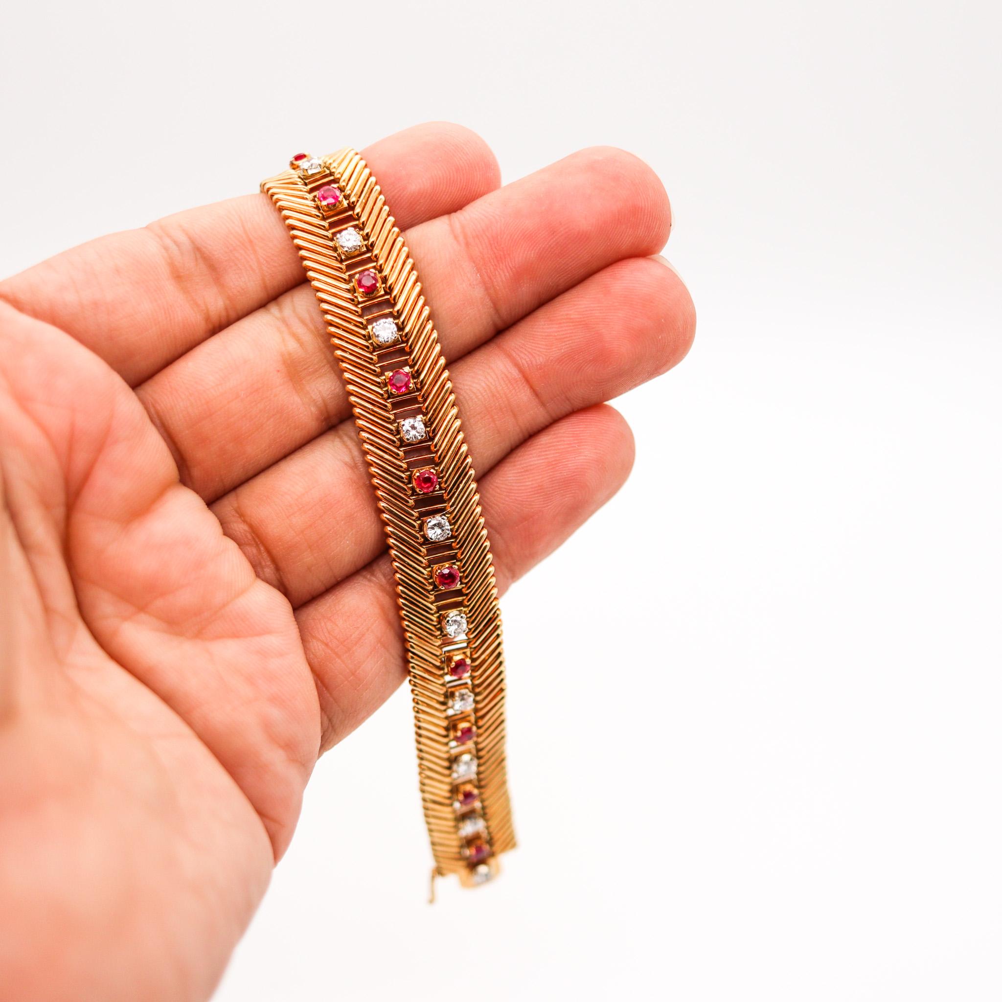 Bvlgari Milano 1950 Bracelet in 18kt Gold with 5.42ctw in Rubies and Diamonds In Excellent Condition For Sale In Miami, FL