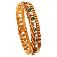 Bvlgari Milano 1950 Bracelet in 18k Gold with 5.88ctw in Emerald and Diamonds