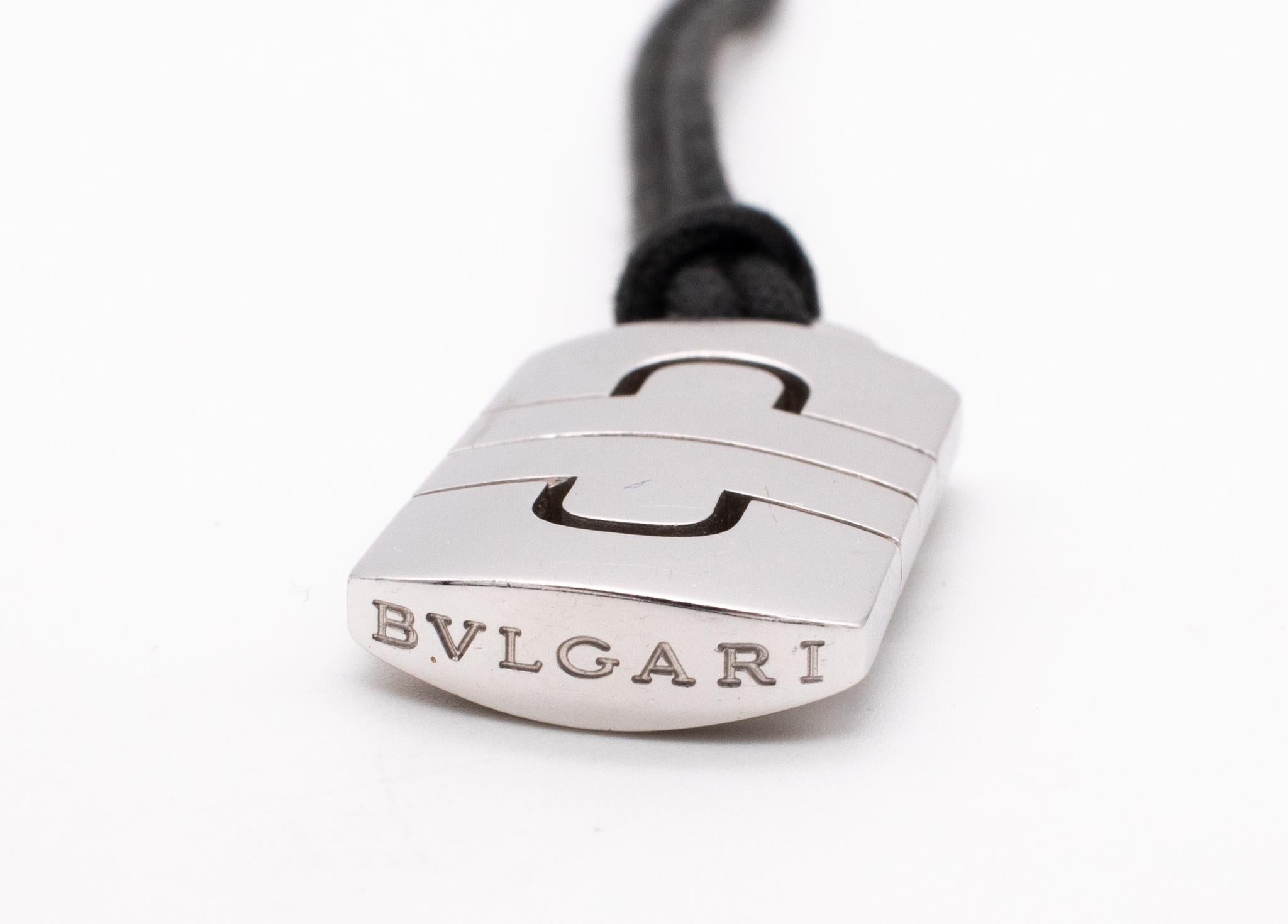 Bvlgari Milano, collier pendentif Parentesi Tag ID en or blanc massif 18 carats en vente 2