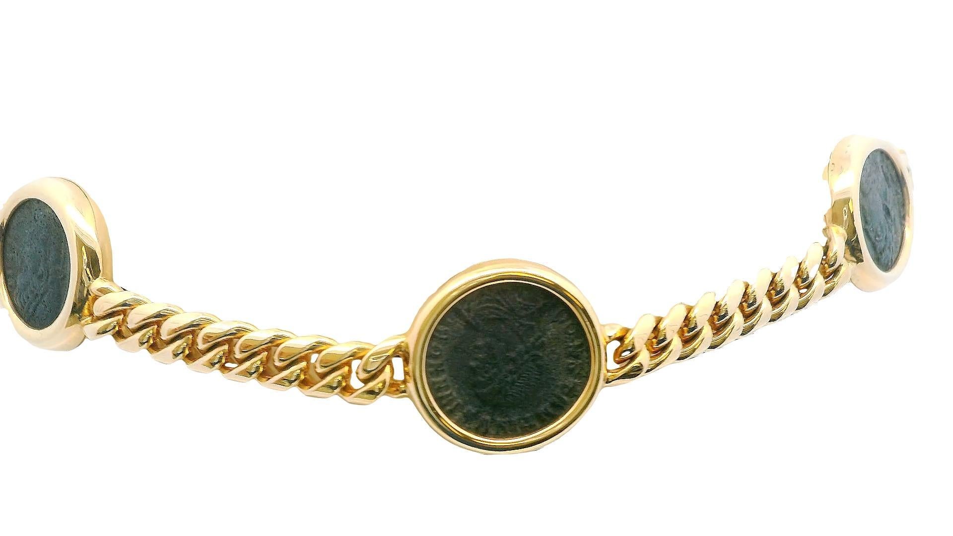 Bvlgari Monete Curb Collar De Oro Amarillo De 18k Con 7 Monedas Antiguas C/Papeles De Servicio en Bueno estado para la venta en Great Neck Plaza, NY