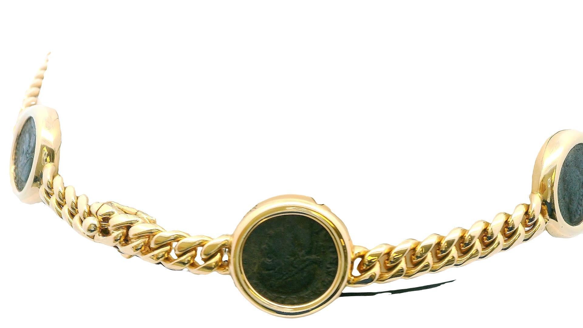 Femenino o masculino Bvlgari Monete Curb Collar De Oro Amarillo De 18k Con 7 Monedas Antiguas C/Papeles De Servicio en venta