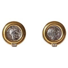 Bvlgari Monet, Faustina la Giovane, orecchini in oro 18 carati con diamanti.