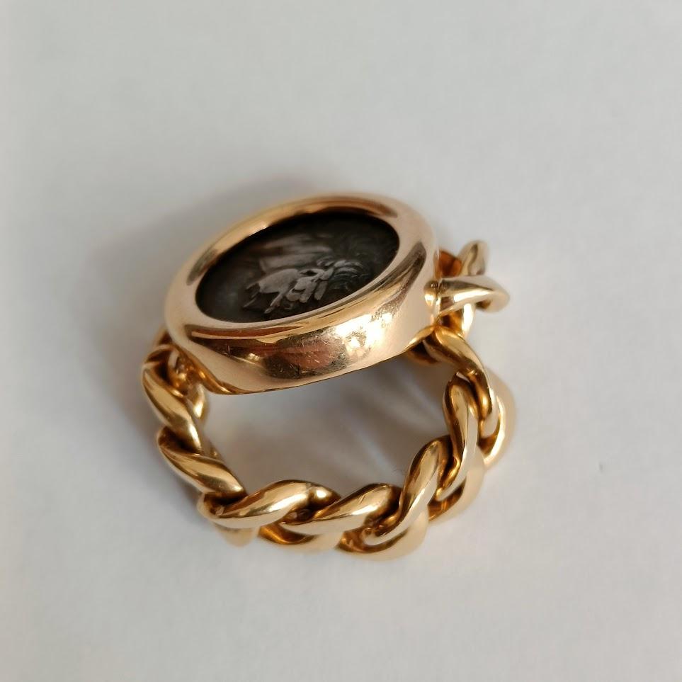 Bulgari Monete Gold Ring  In Good Condition For Sale In Magenta, IT