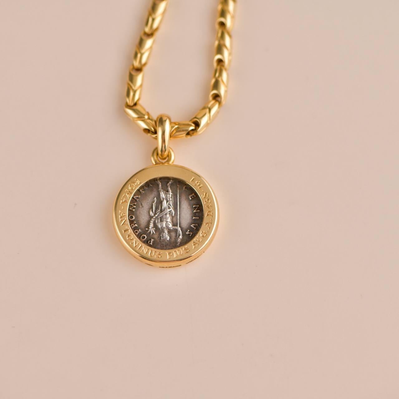 Bvlgari MONETE Halskette aus Gelbgold mit antiker Münze 7