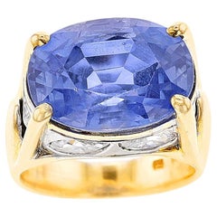 BVLGARI Natural Unheated Sapphire and Diamond Ring, 18k & Platinum