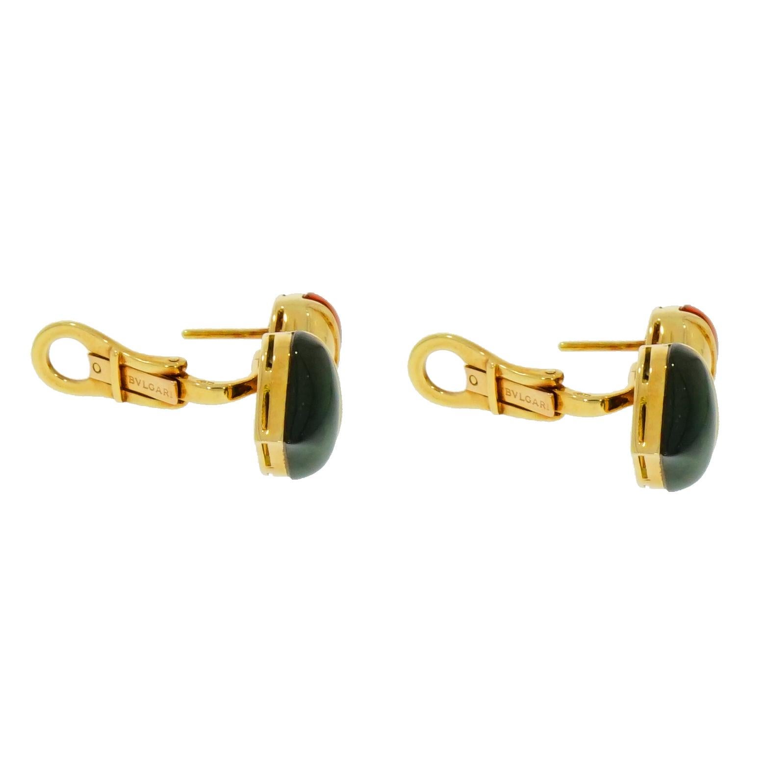 This previously loved pair of earrings is from Bvlgari's signature Naturalia collection. Features colorful fish design crafted with cabochon cut Green Tourmaline, Citrine and Diamond accent.
Set in a high polished 18 karat yellow gold and has the
