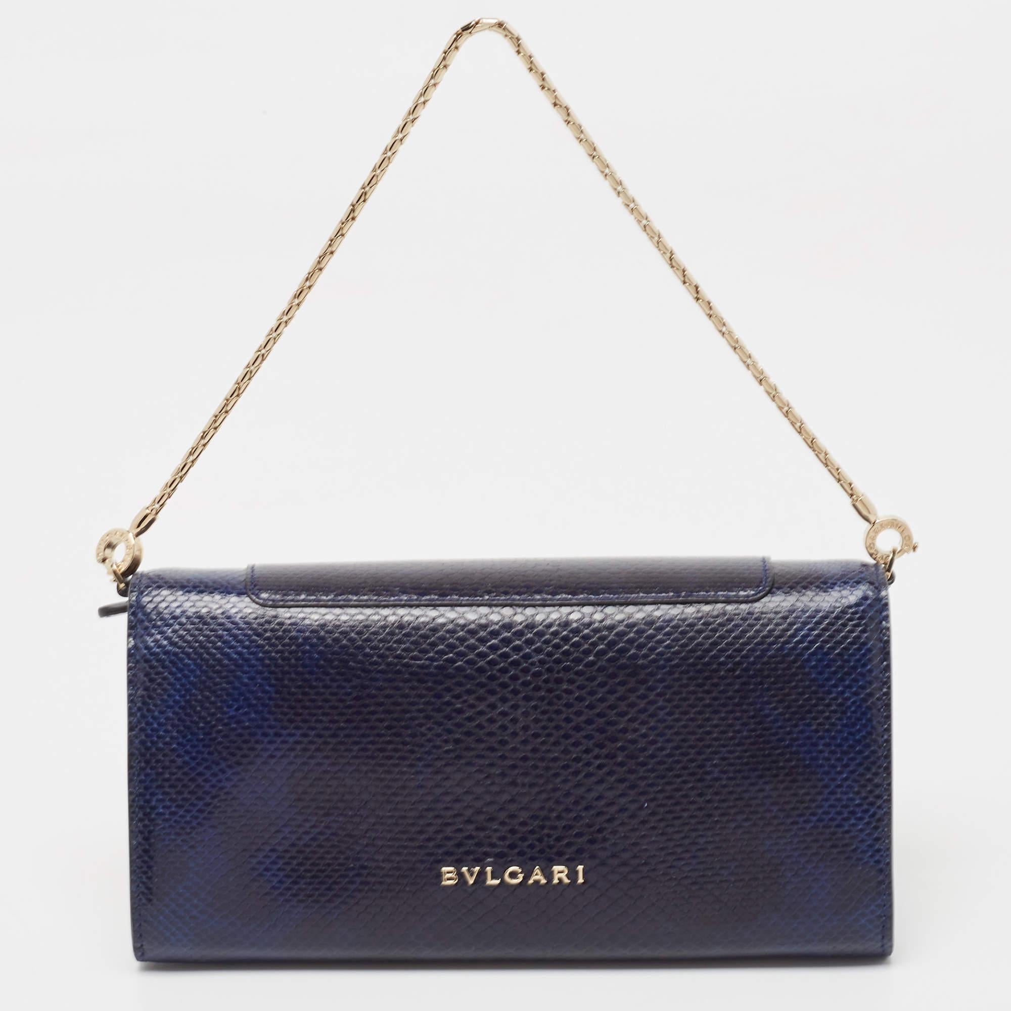 Indulge in timeless luxury with this Bvlgari bag for women. Meticulously crafted, this exquisite accessory embodies elegance, functionality, and style, making it the ultimate companion for every sophisticated woman.

