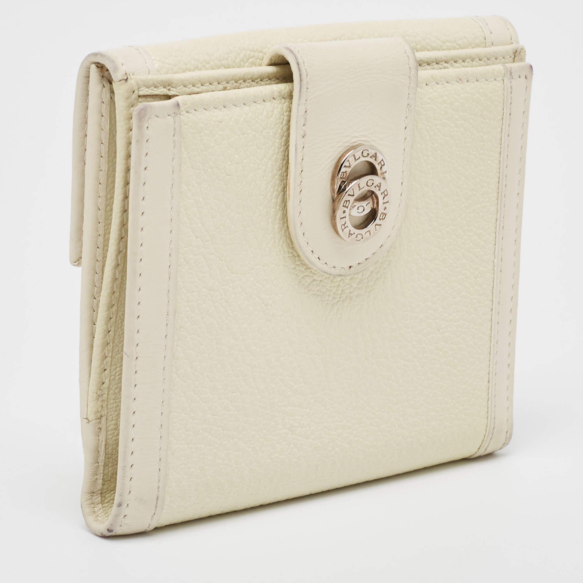 Women's Bvlgari Off White Leather Icon Bit French Wallet For Sale