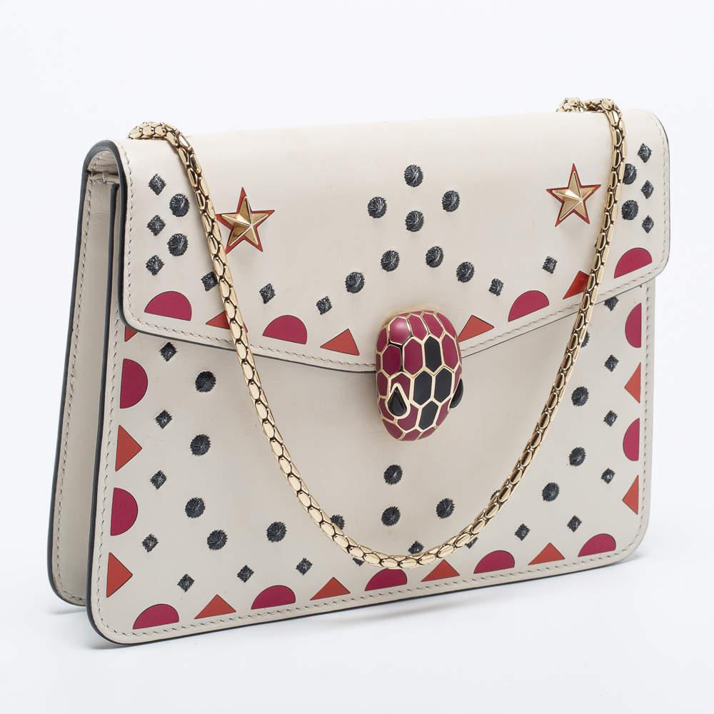 Women's Bvlgari Off White Printed and Embroidered Small Serpenti Forever Shoulder Bag For Sale