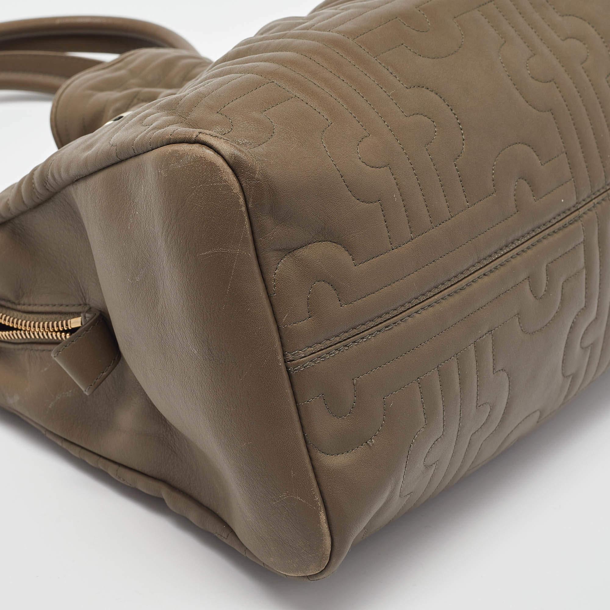 Bvlgari Olive Green Leather Plisse Twist Shoulder Bag For Sale 3
