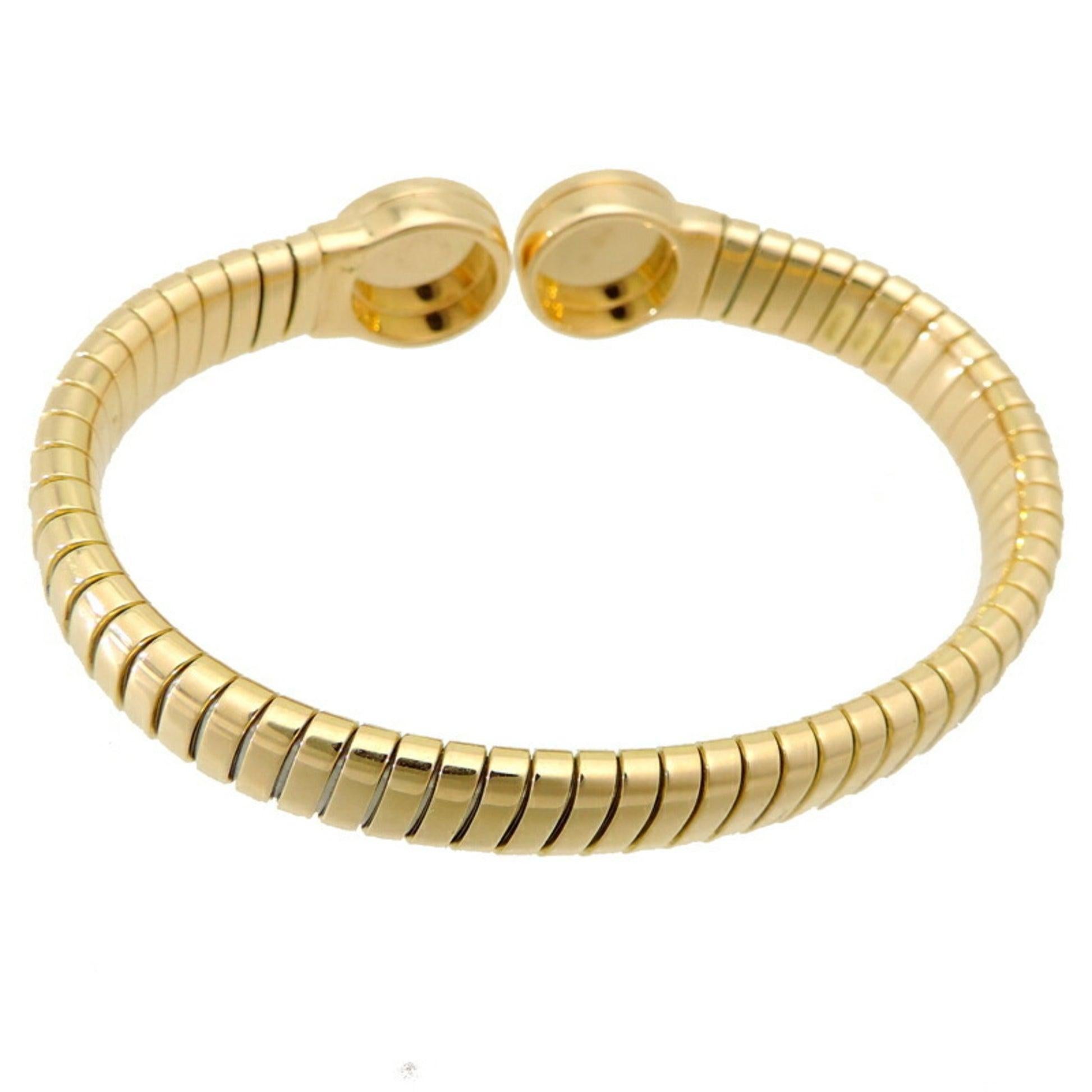 Bvlgari Onyx Bangle in Yellow Gold In Excellent Condition For Sale In London, GB