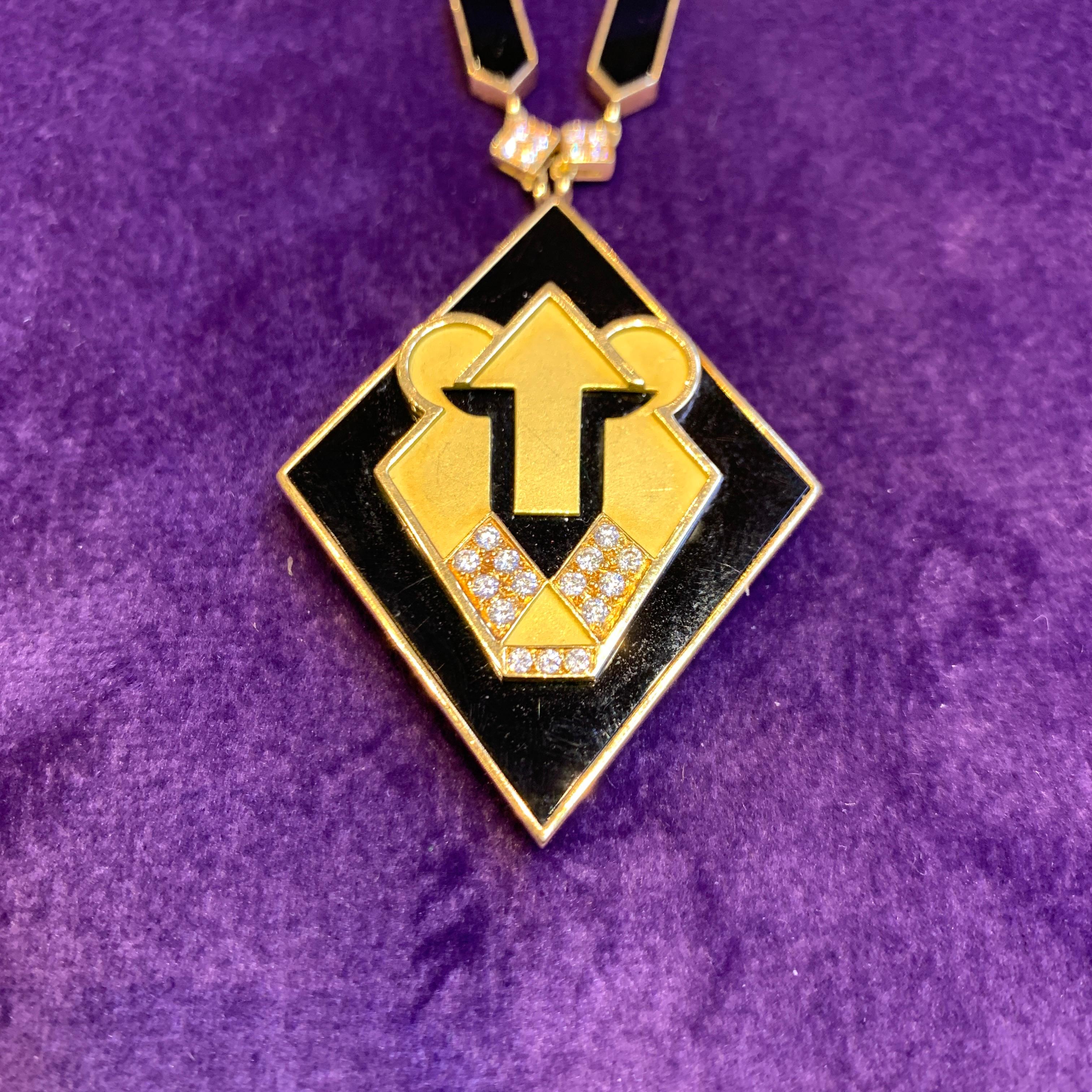 Bvlgari Onyx & Diamond Lion Necklace For Sale 2